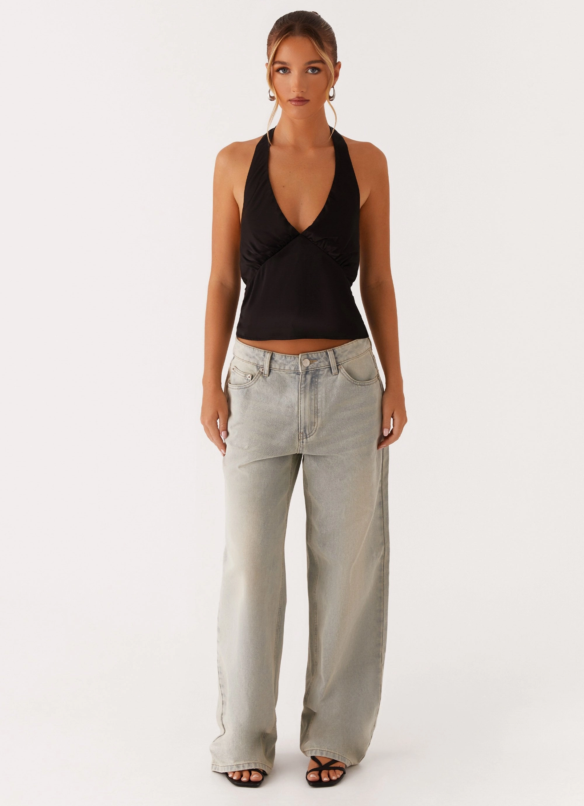 Compact Jacquard Weave Sustainable Manufacturing Heavy Hearted Top - Black