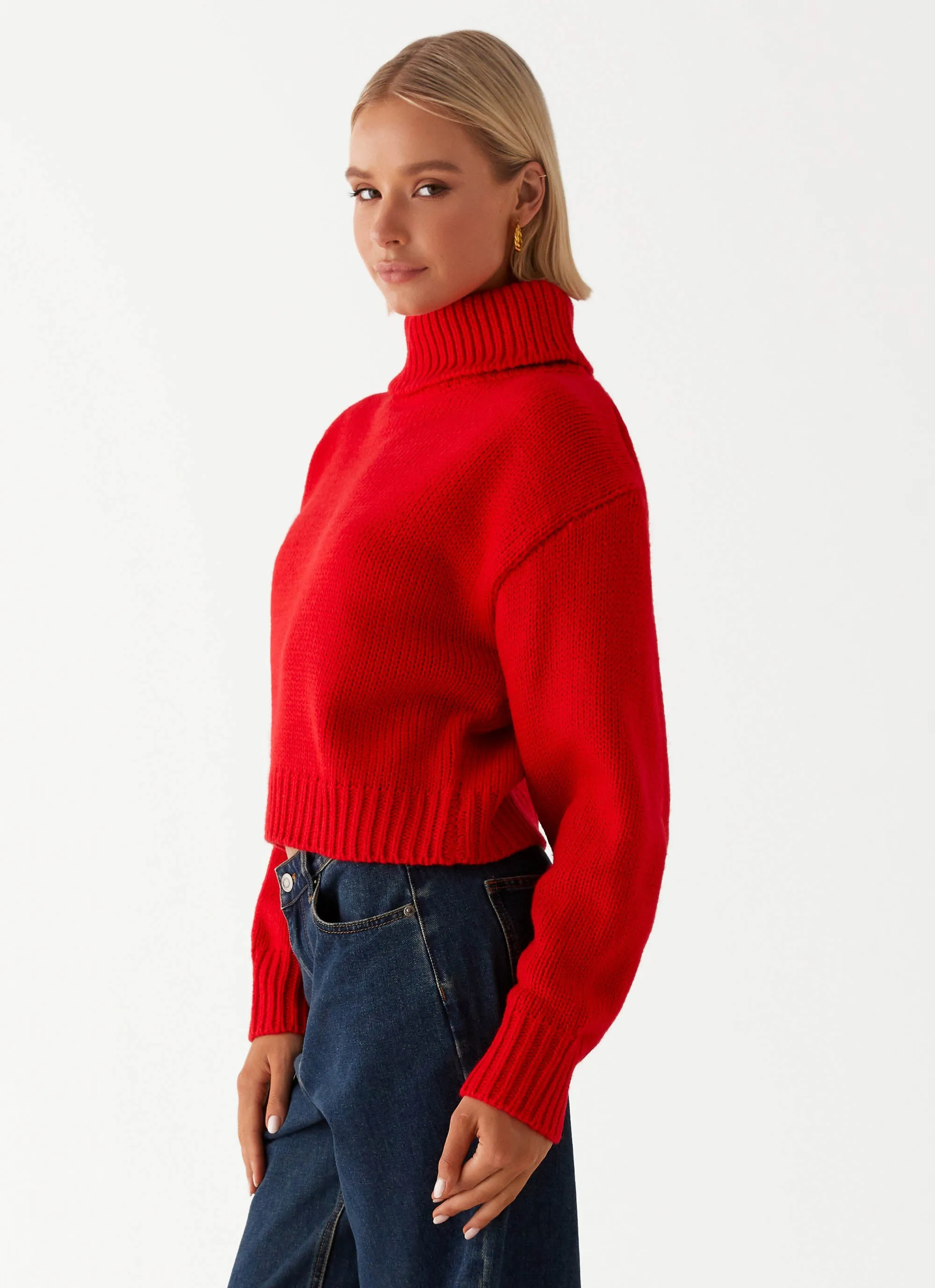 RubberizedGrip Versatile Layering Piece Paint The Town Red Oversized Knit Jumper - Red