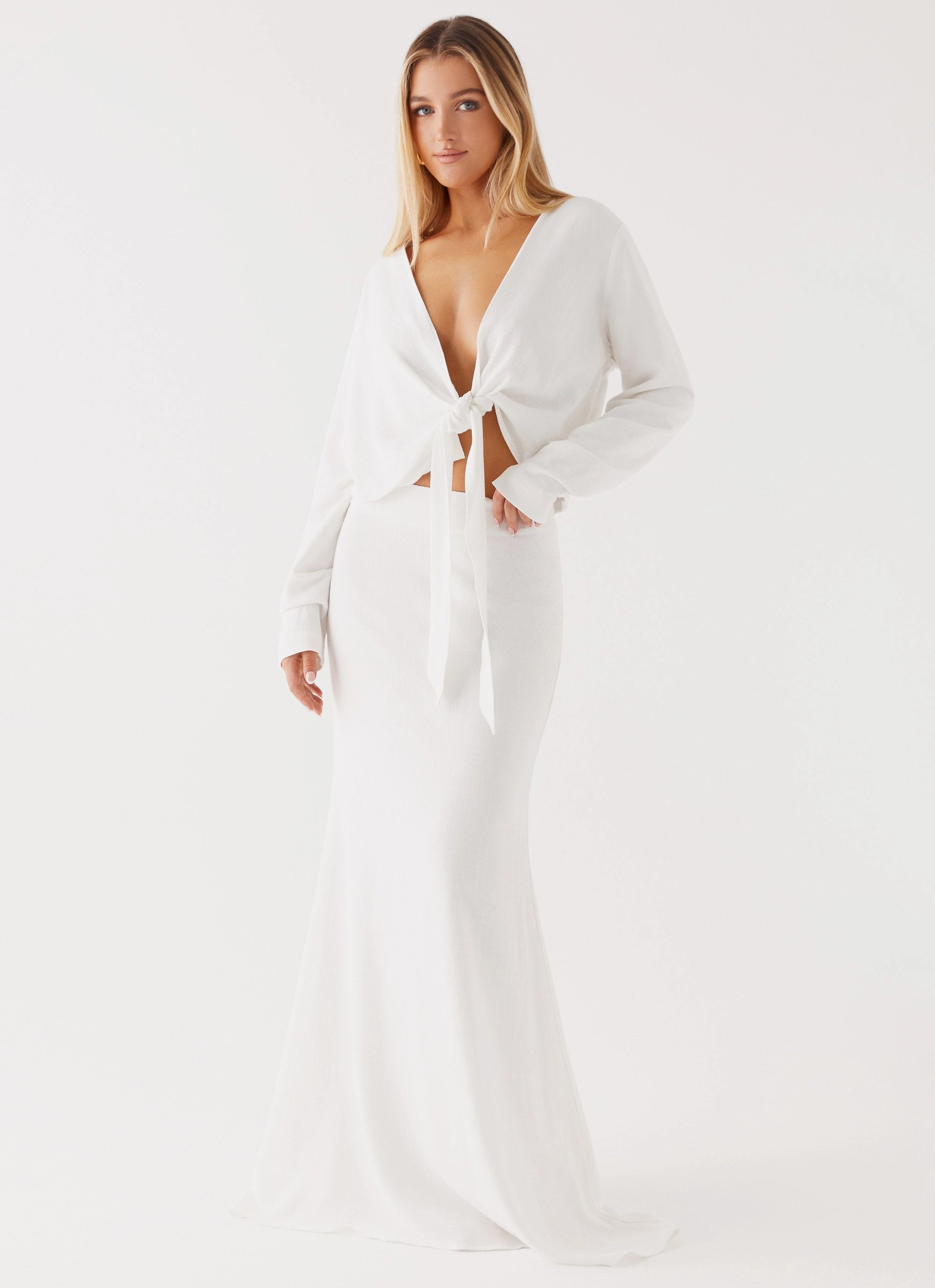 Parker Linen Knotted Top - White Breathable back panel DurableStitching