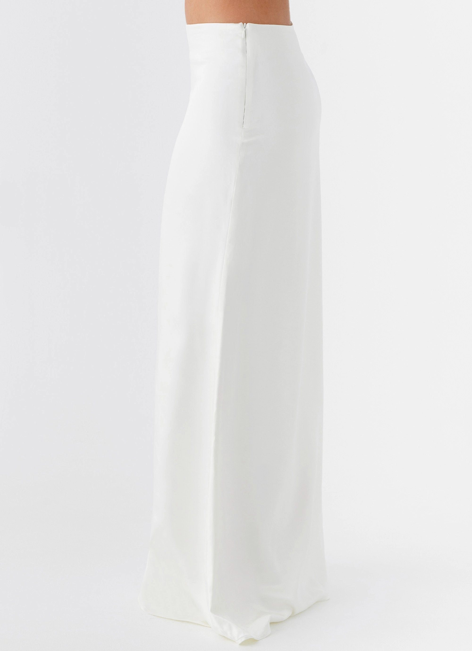 Morgan Low Rise Maxi Skirt - Ivory Cozy Vibes Morning Wear