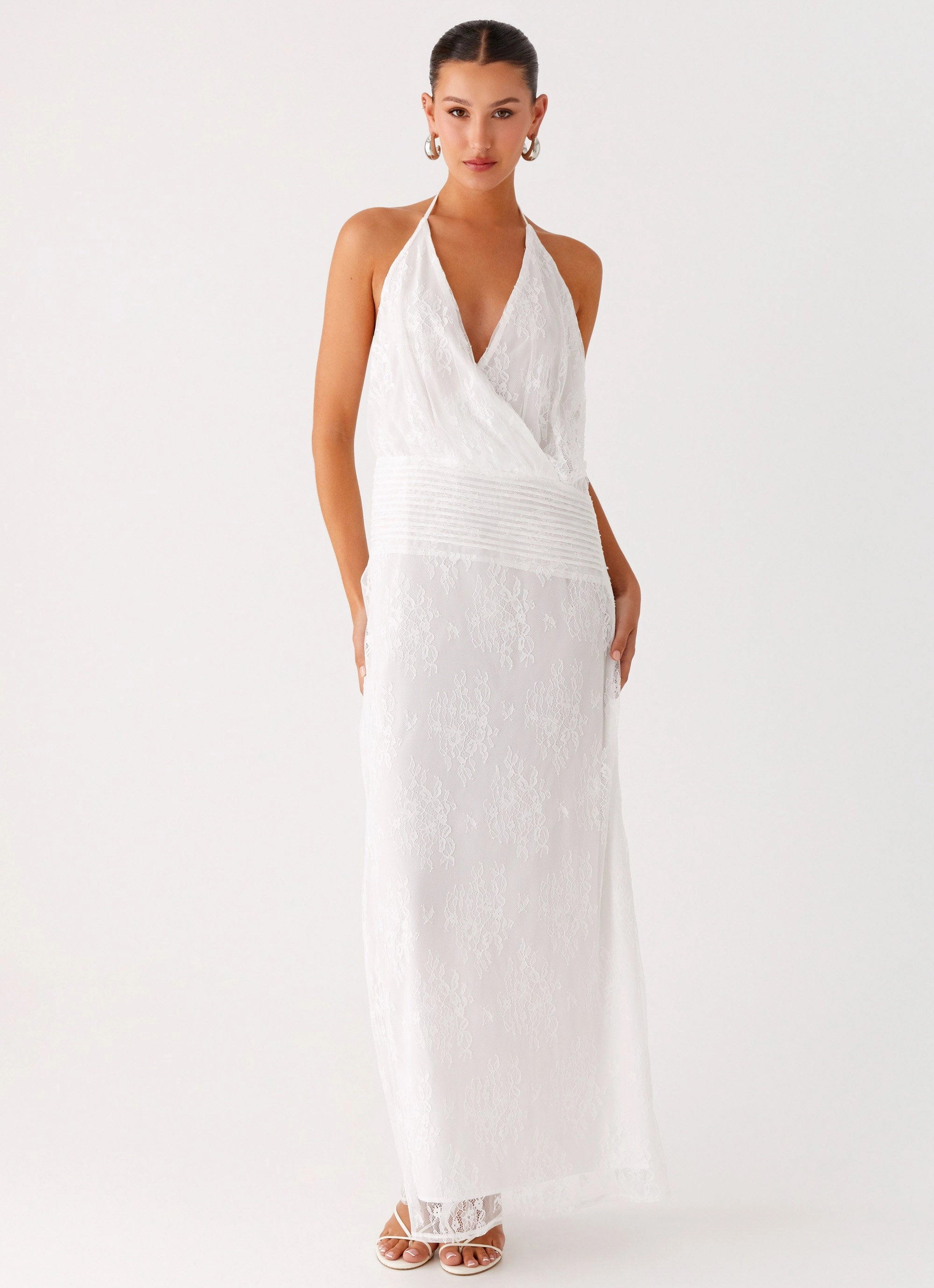 Relaxed Comfort Look TaglessDesign Reinhart Halter Maxi Dress - White