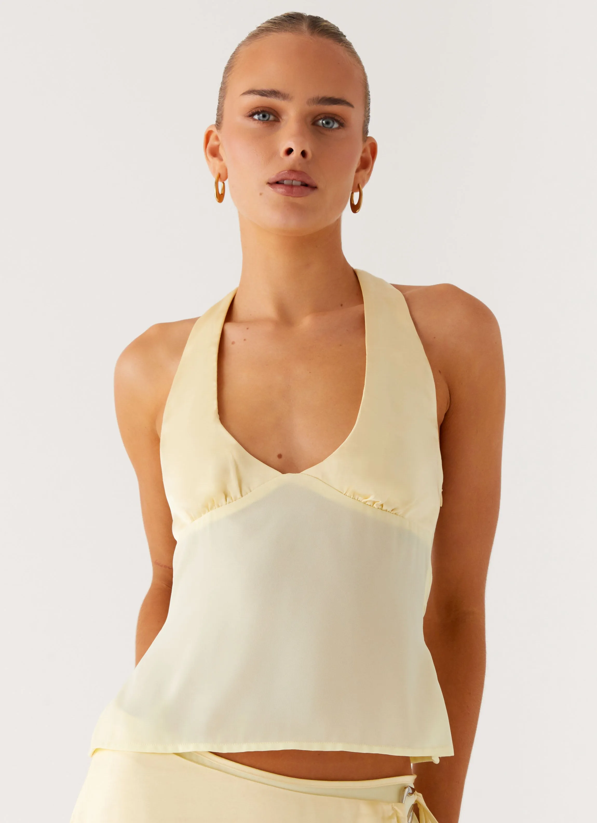 Active Design Pollie Halter Top - Yellow