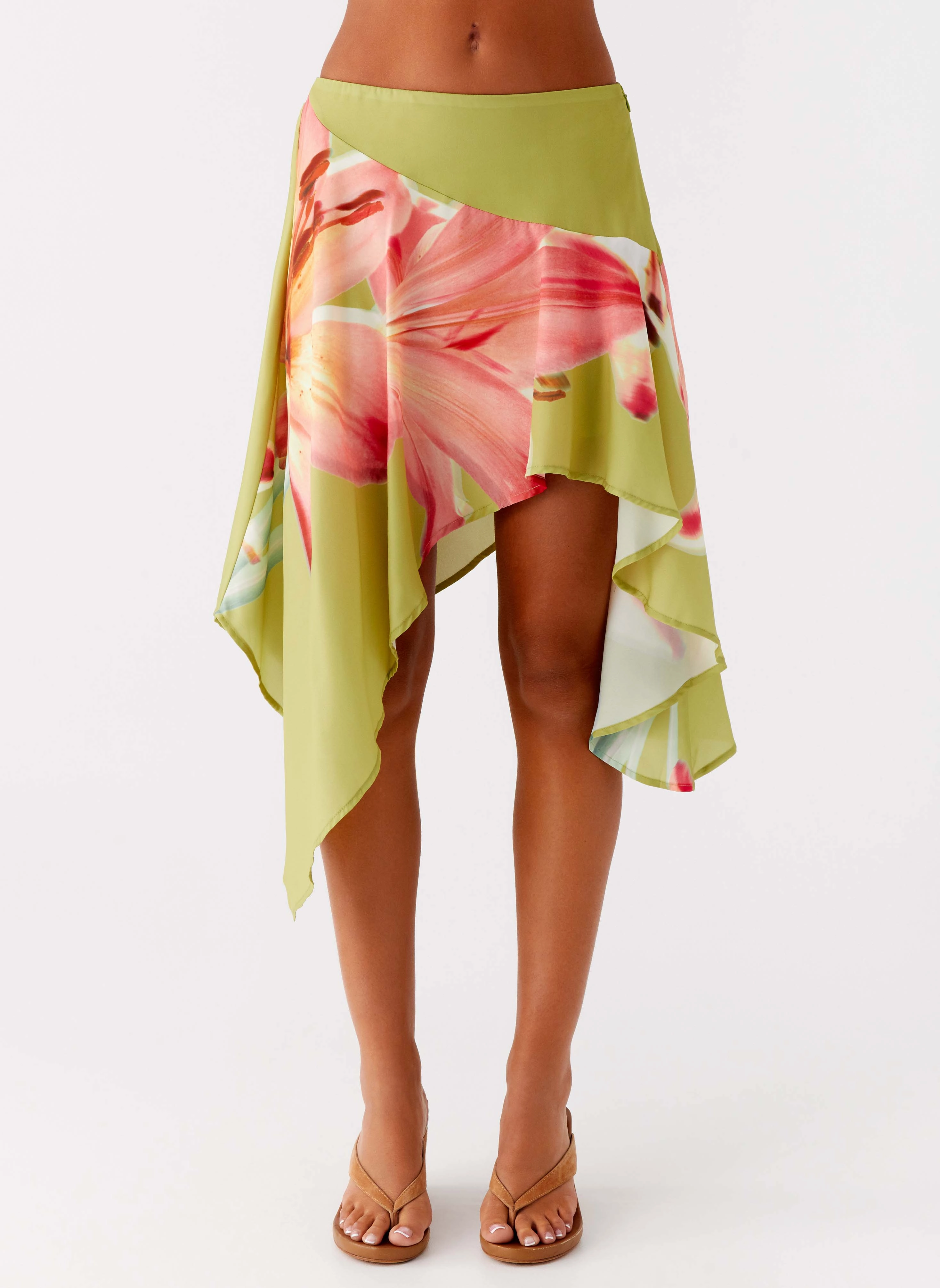 Kia Low Rise Asymmetrical Midi Skirt - Jungle Floral RegularFit