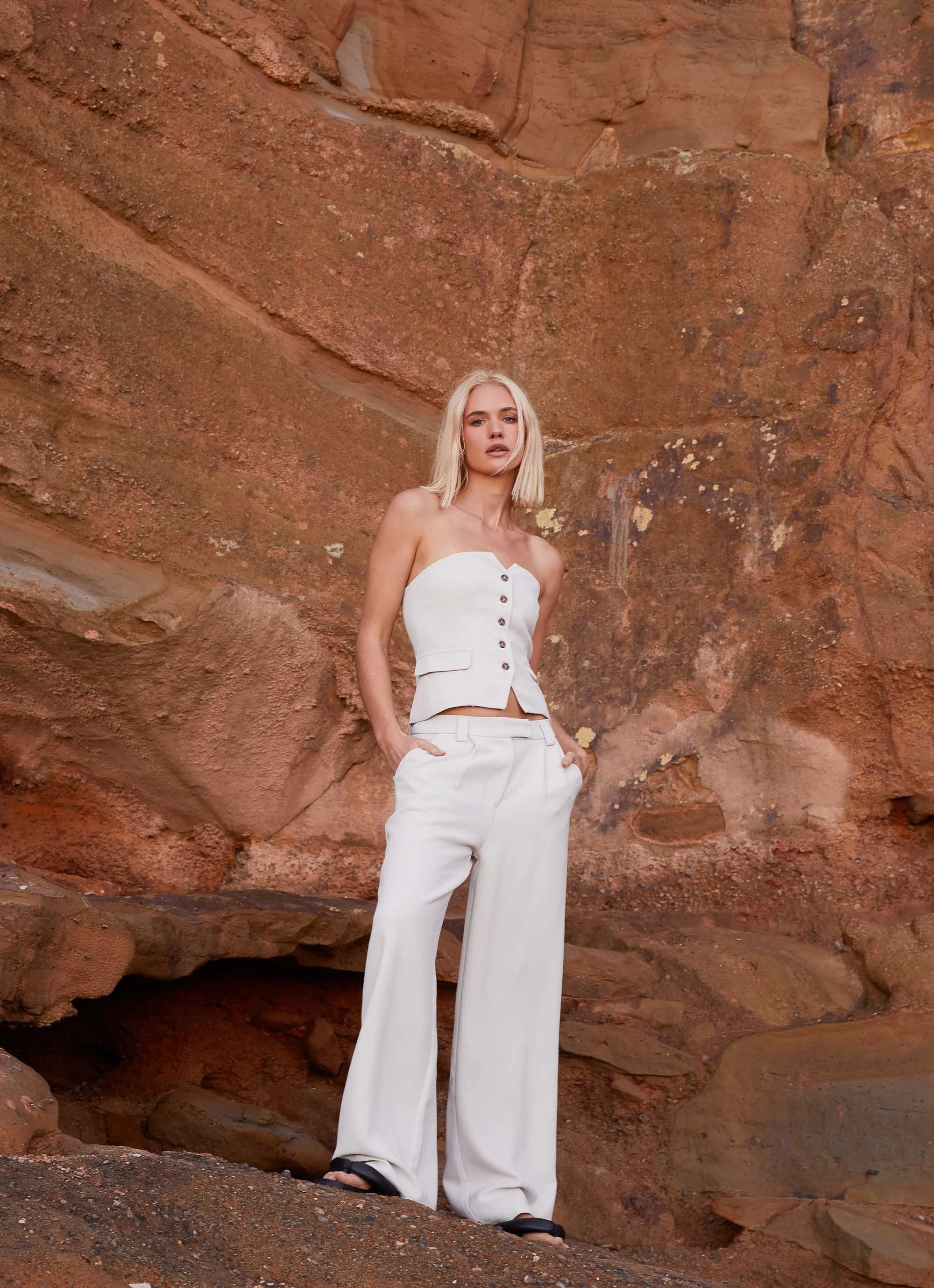 Brianna Strapless Top - Pebble AthleisureInspired