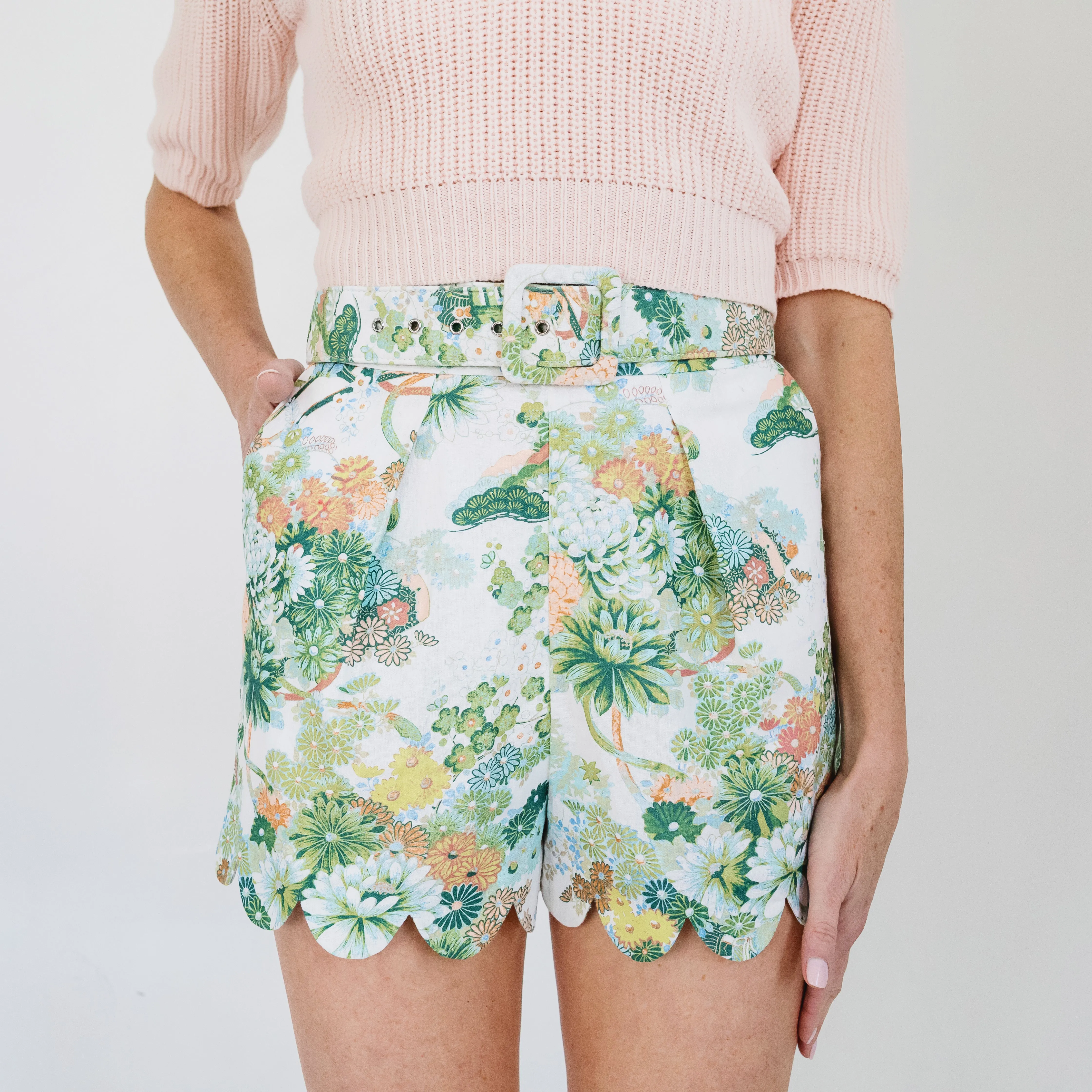 MASON'S DAUGHTER | Belted Scallop Shorts, Spring Chinoiserie Chilly Day Wear Chill Comfort