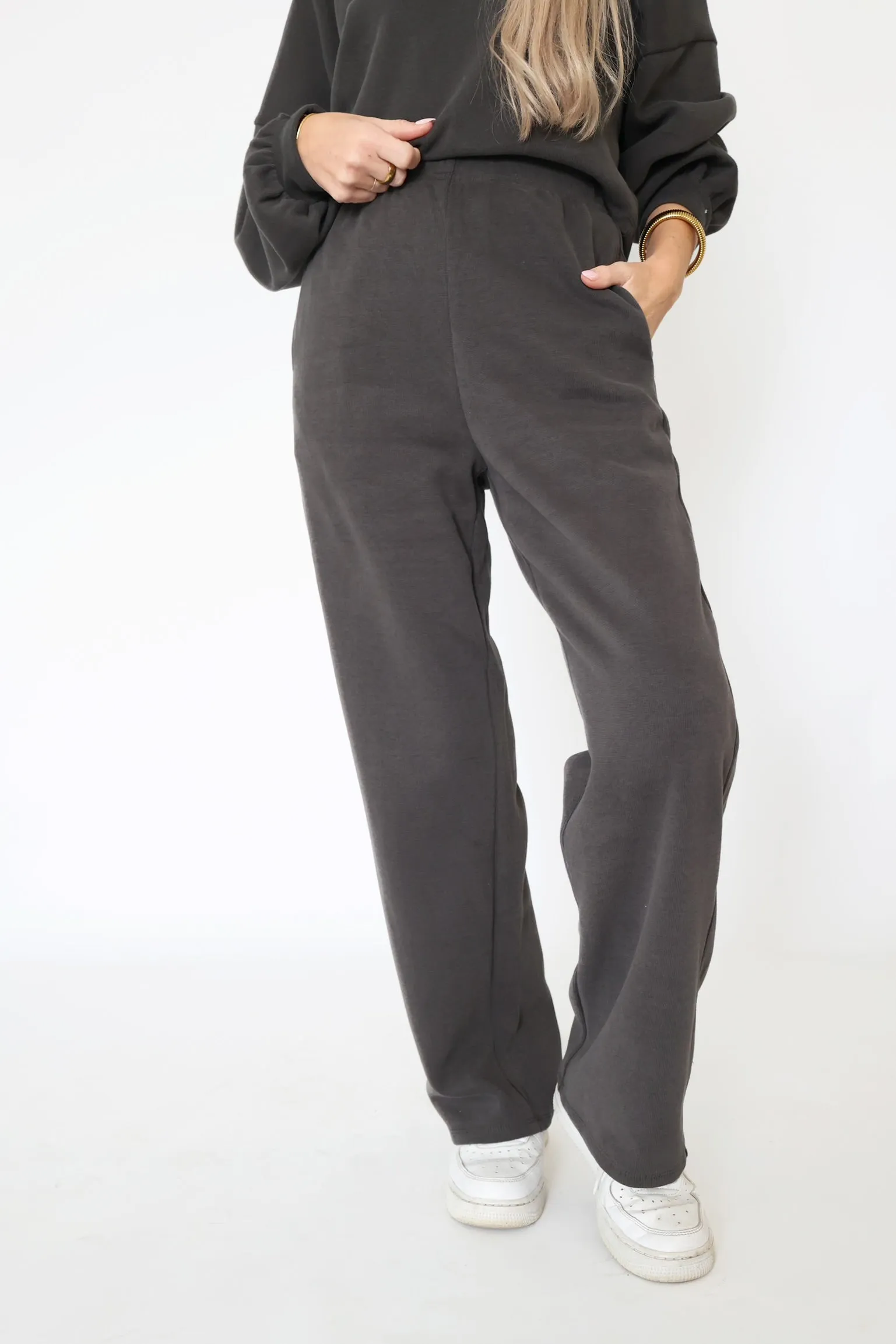 Practical Wear StaticDissipative Relaxed Stay Wide Leg Pant