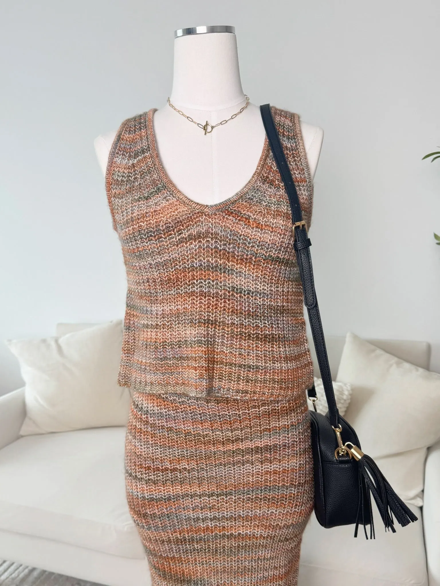 Bonded Seam Technology Fashion-Forward Paulina Midi Skirt