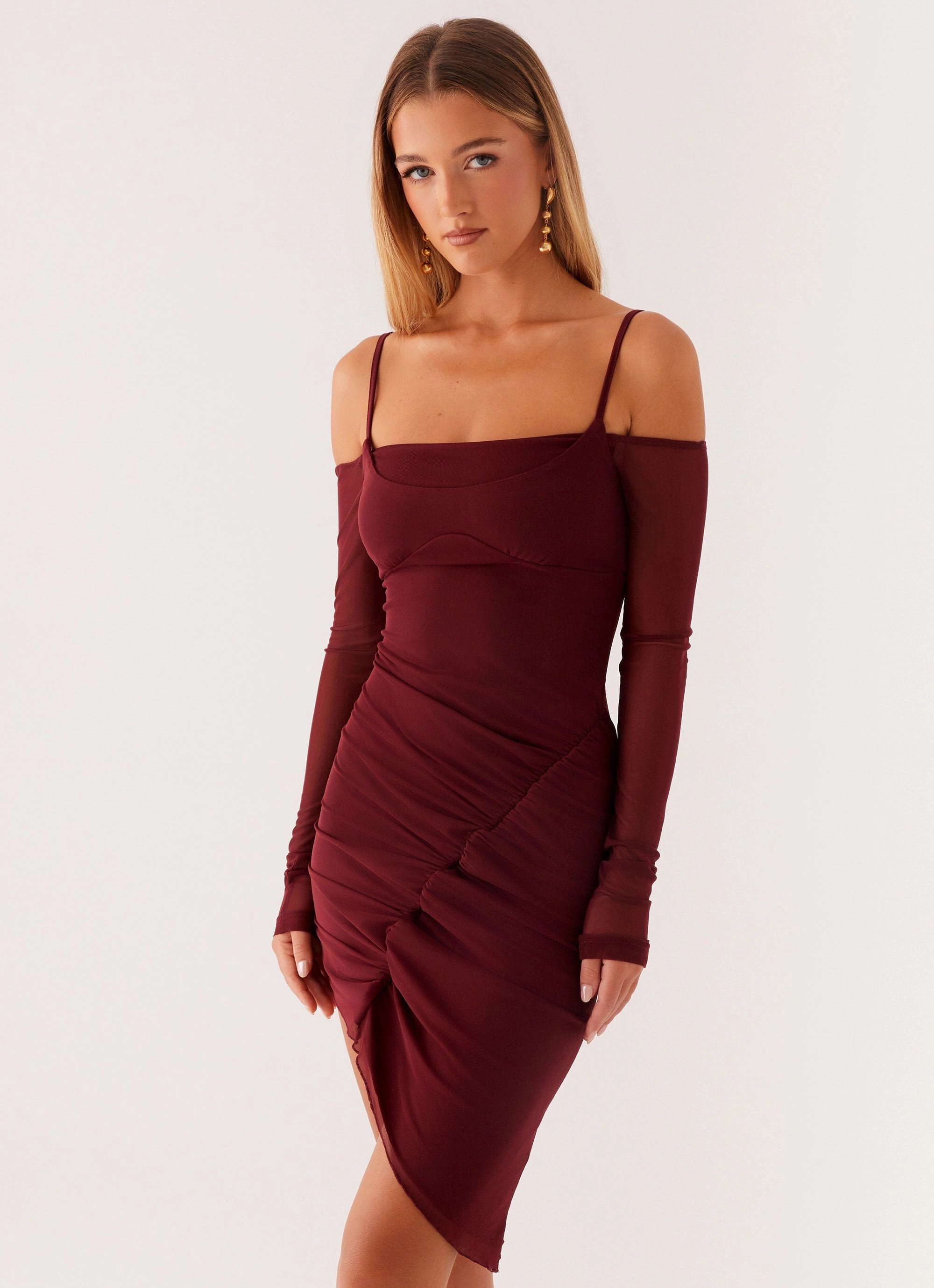 Layered Volume Sleek Layer Sascha Mini Dress - Maroon
