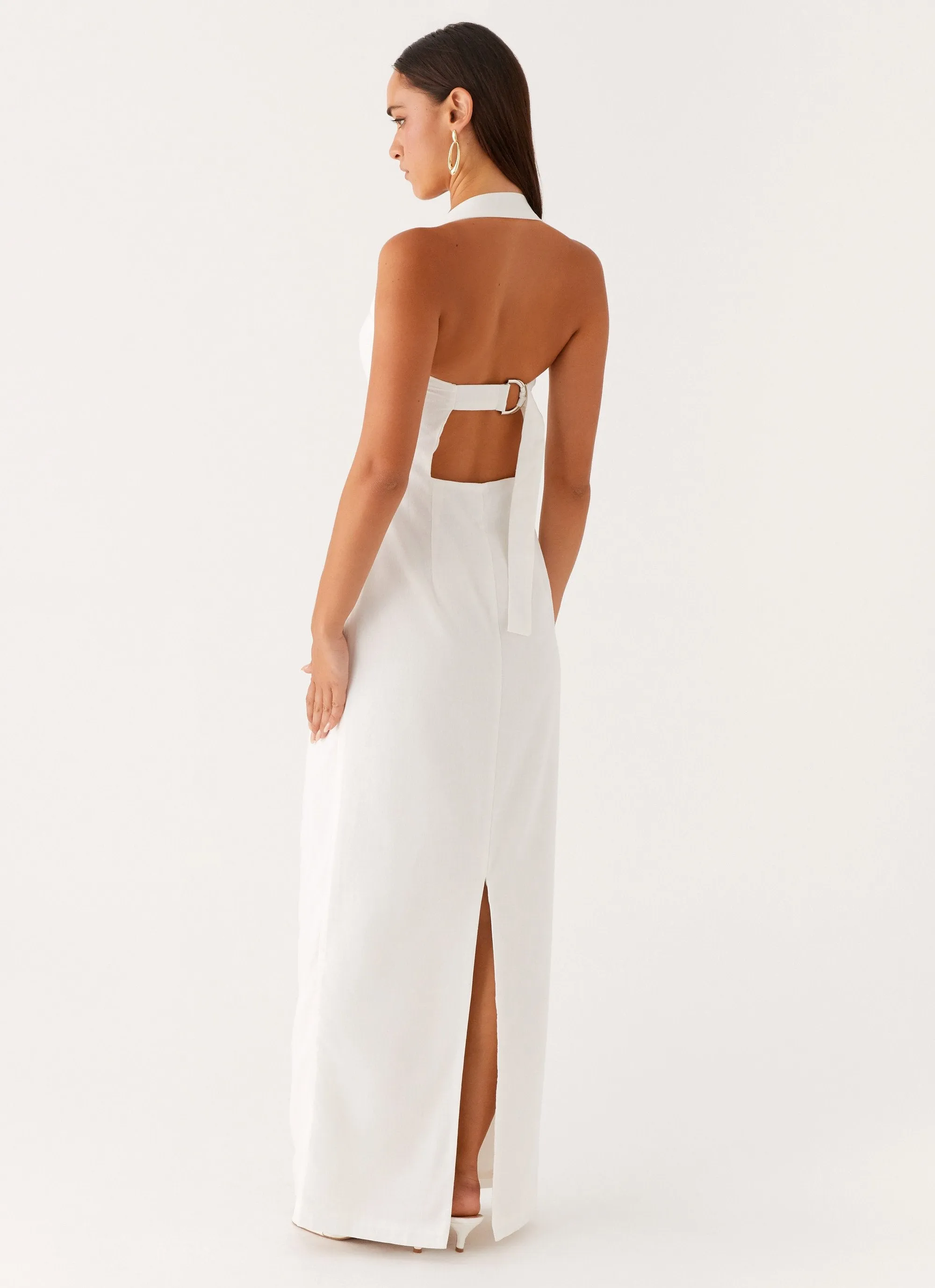 Harmonious Layers Wide Hemline Rumour Has it Maxi Dress - White
