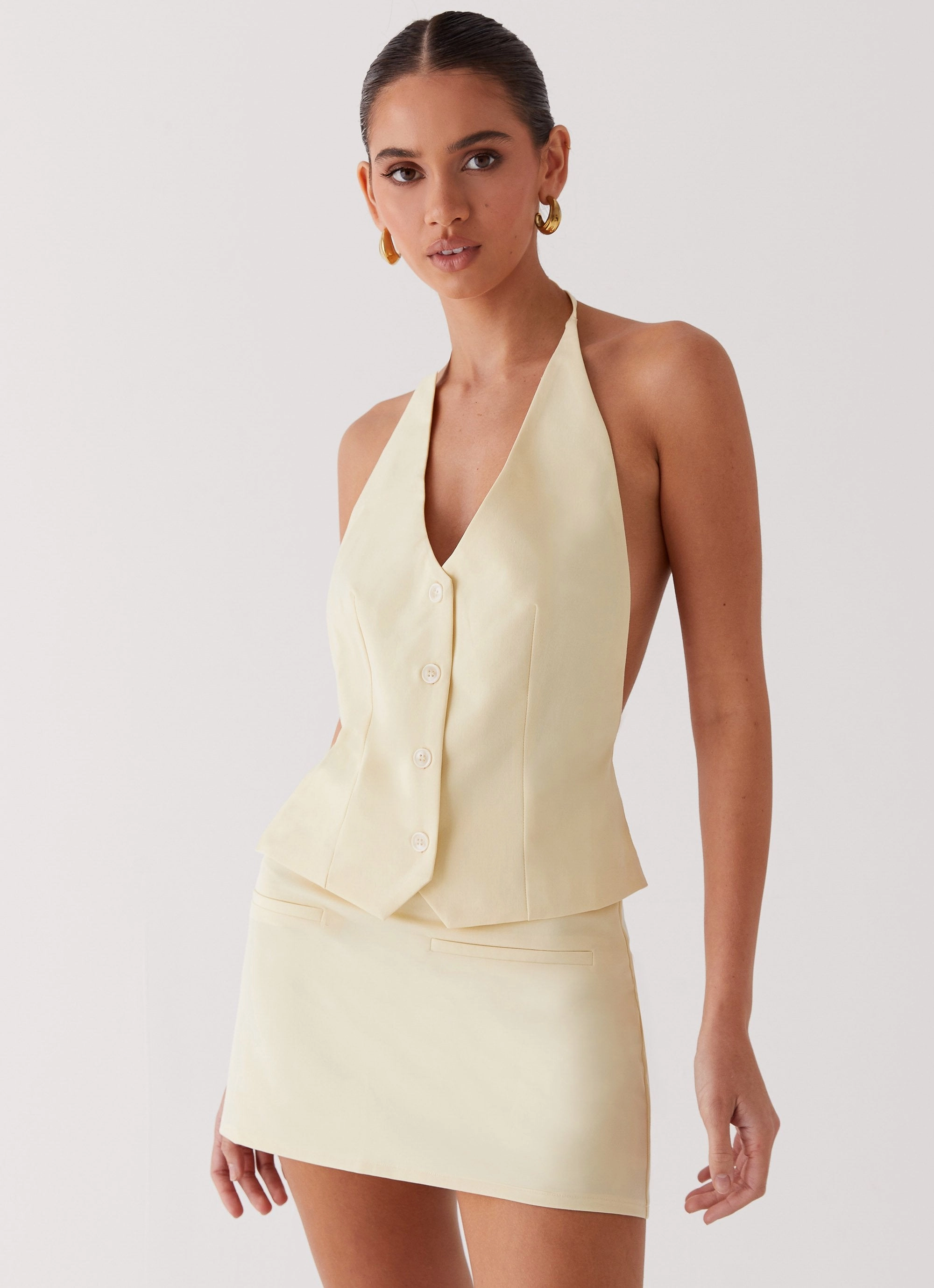 Sleek Vibe Sarah Mini Skirt - Butter