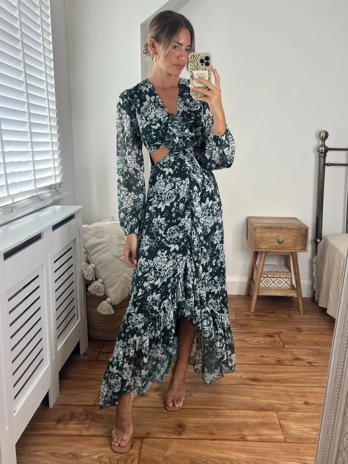 Sasha Corsage Cut Out Maxi Dress / Green Floral Sleek Fit Cozy Fit