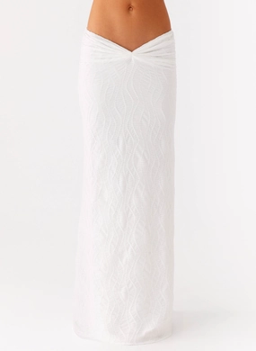 Smooth Texture Flex Fit Design Briene Maxi Skirt - White