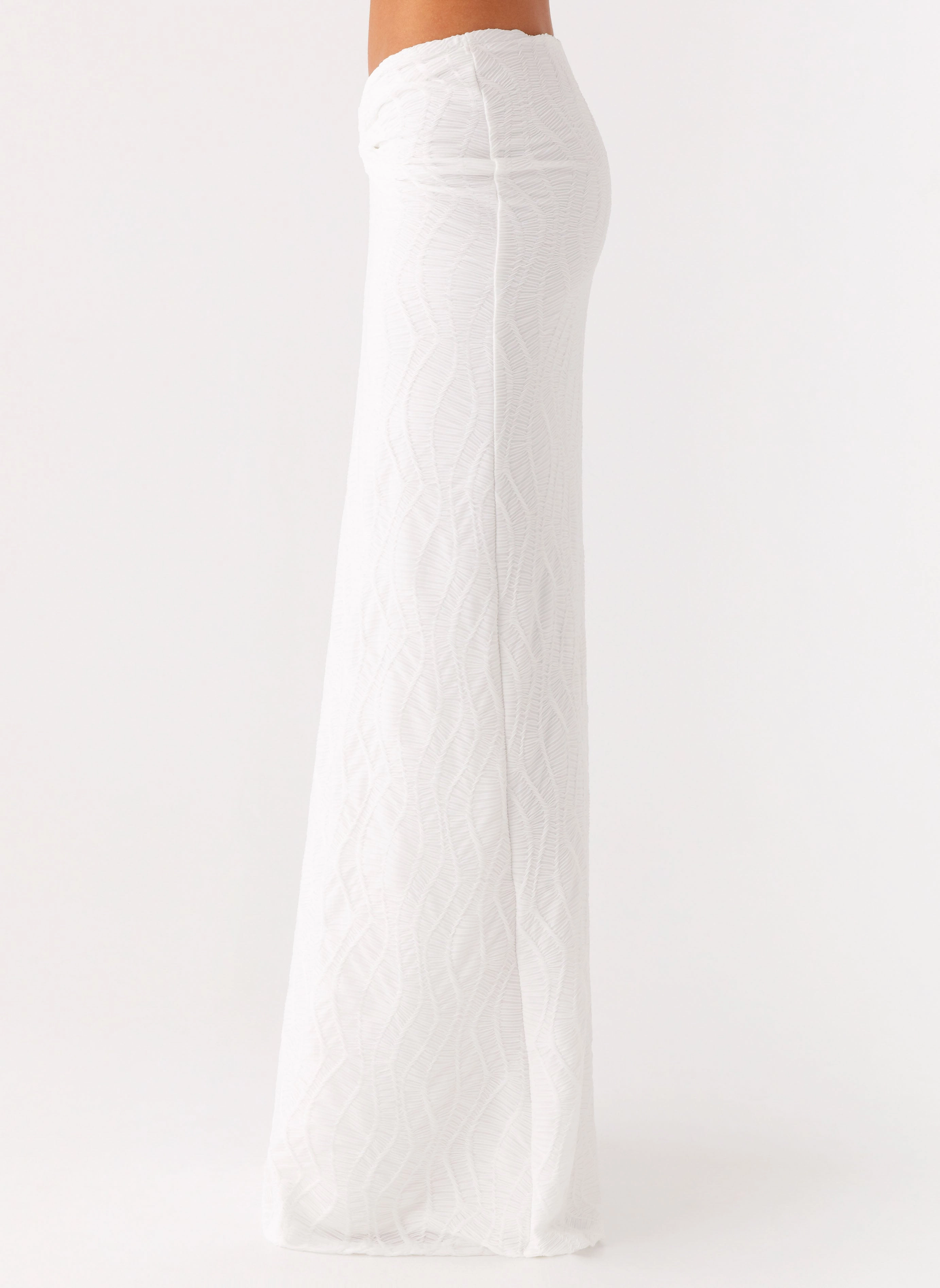 Modern Waist Briene Maxi Skirt - White
