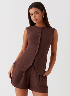 Born For Bordeaux Linen Shorts - Brown MoistureWickingLining