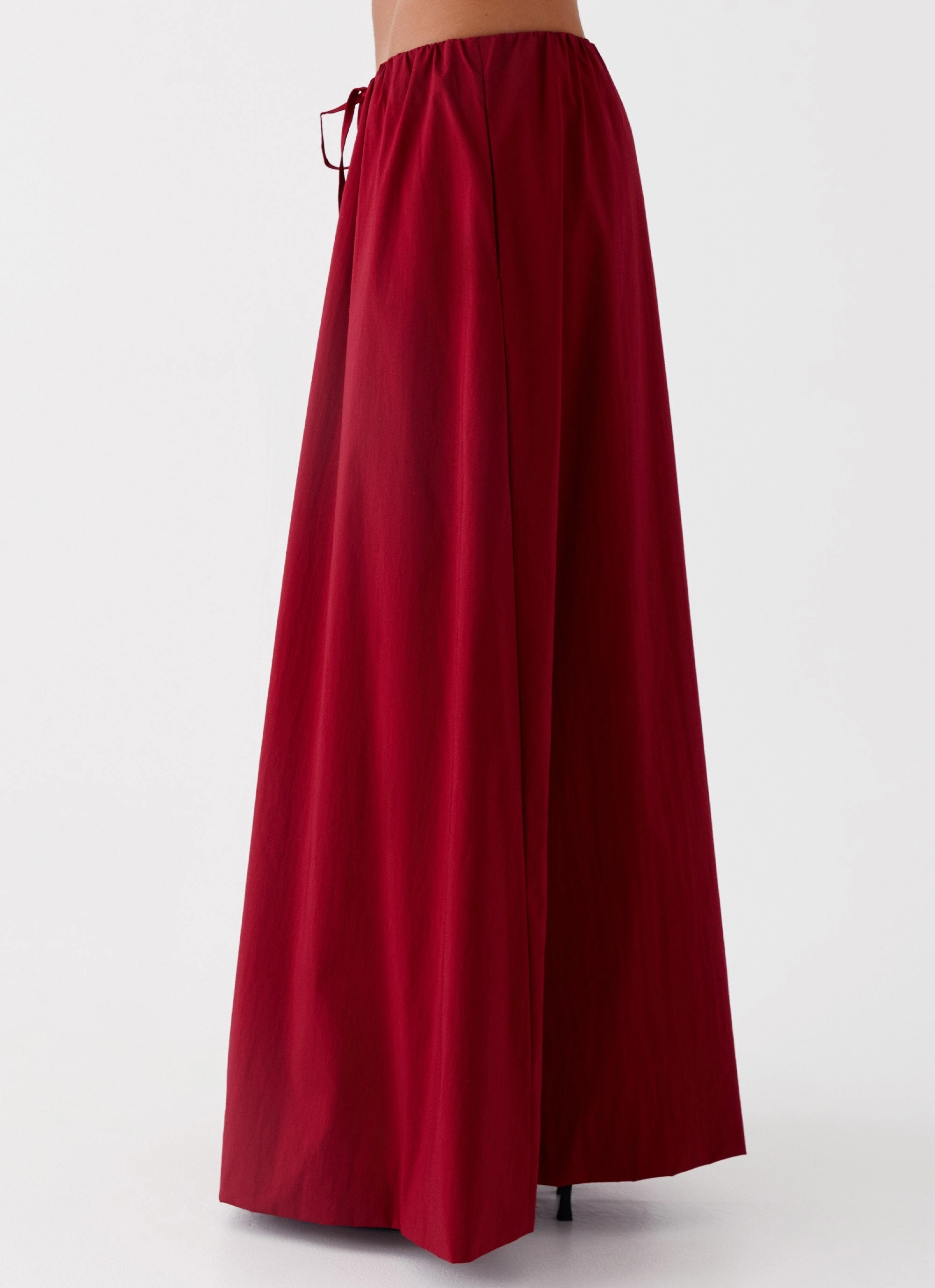 Cheryl Maxi Skirt - Cherry Red Cozy Finish Versatile Outfit