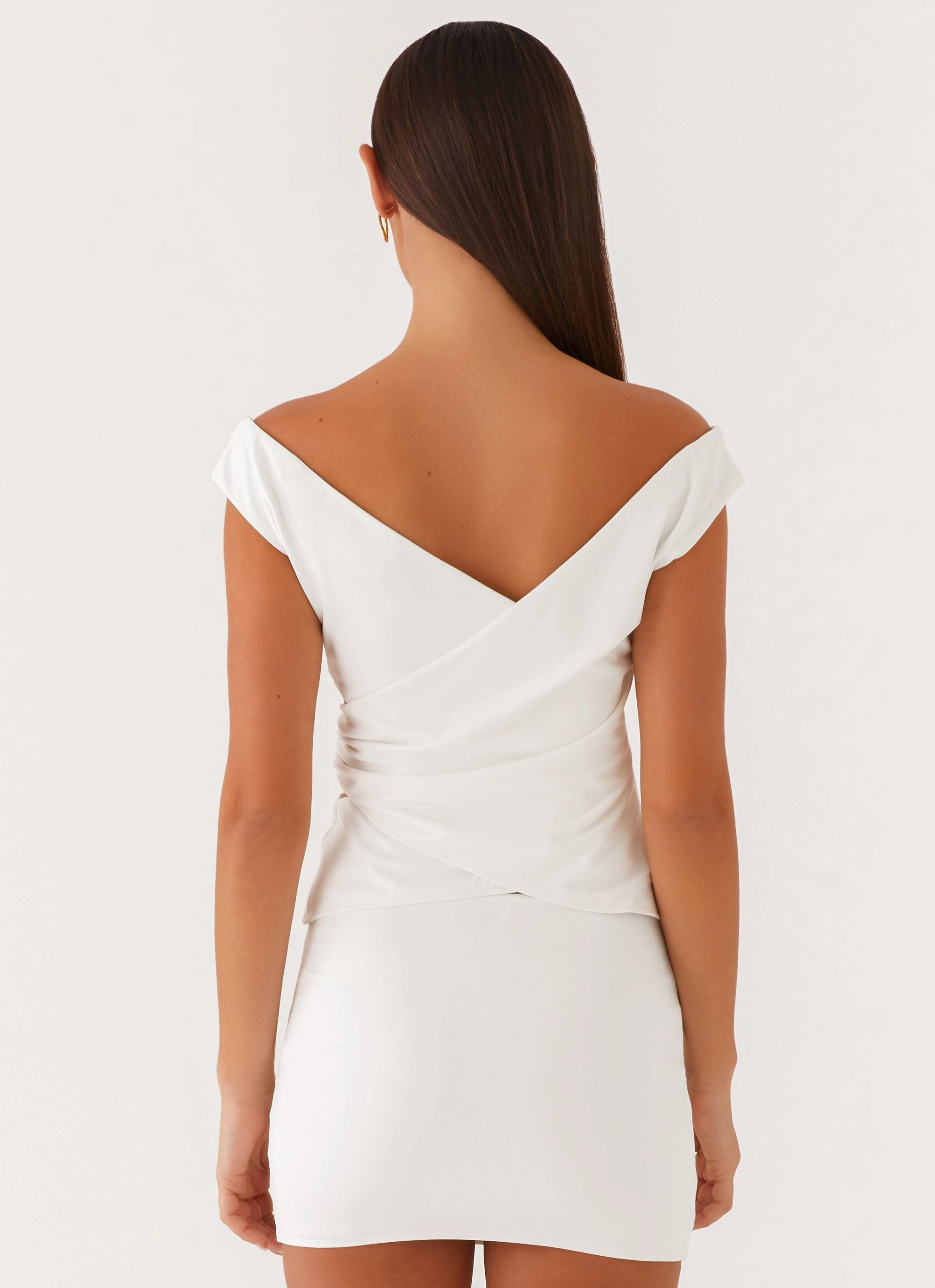 Weekend Casual Fit Shoreline Off Shoulder Top - White