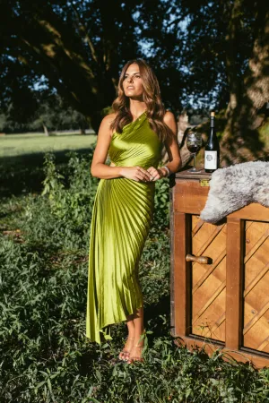 Subtle Elegance Show Stopper Midi Dress