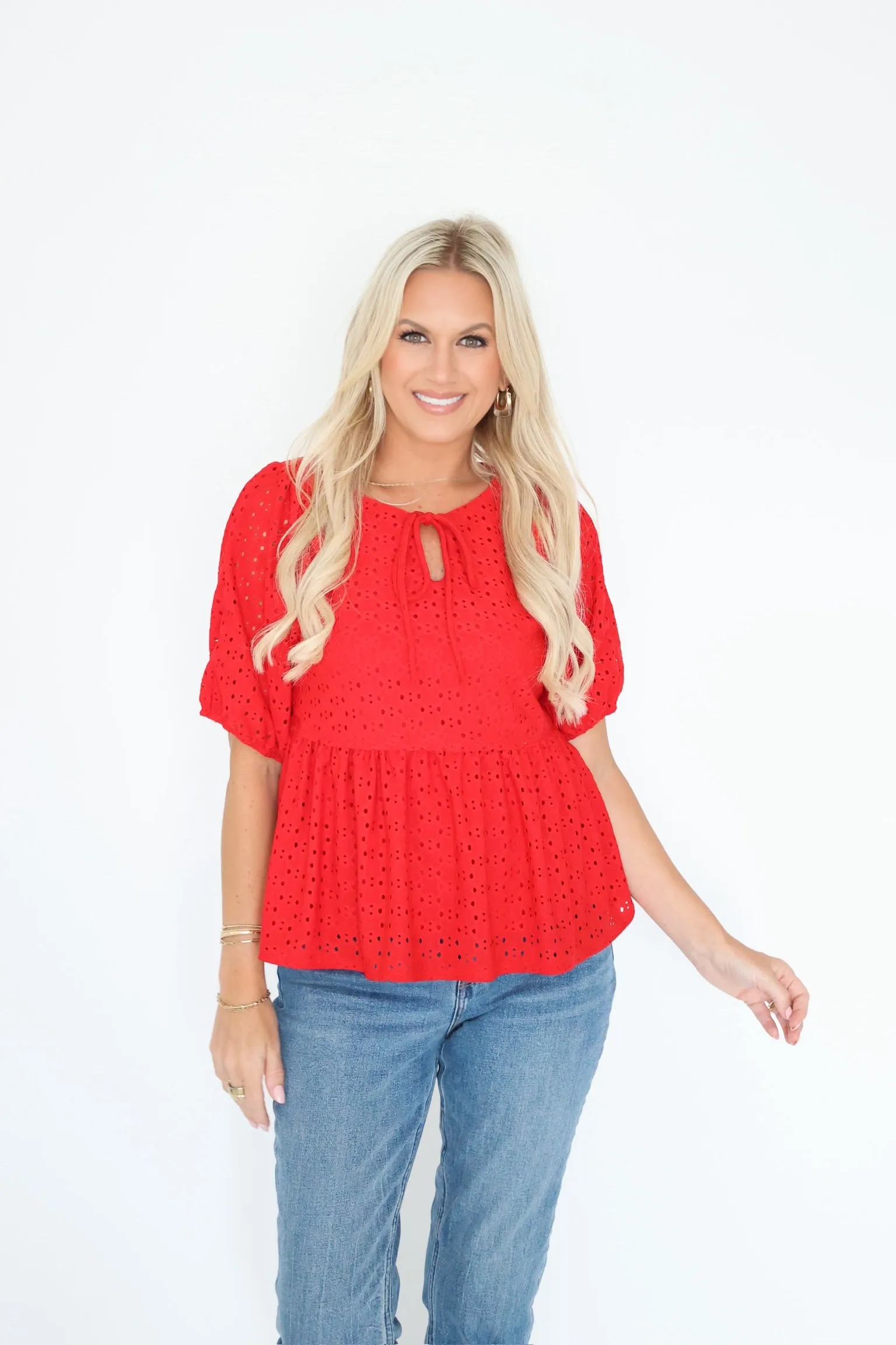 Sia Eyelet Top Adjustable Cuff System SleevelessOption