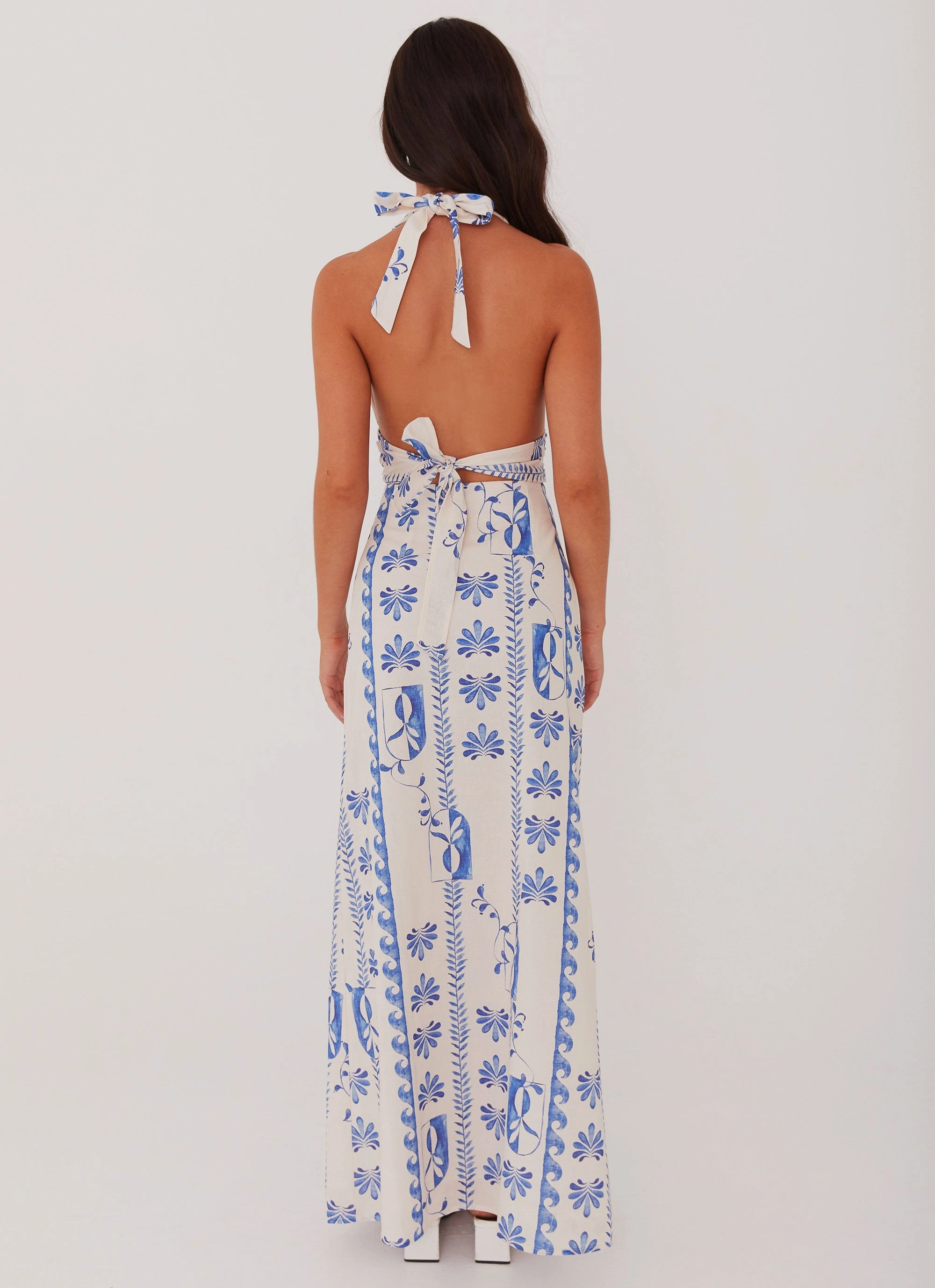 Sun-Protective Vintage Vibe Sky Linen Maxi Dress - Floral Wave