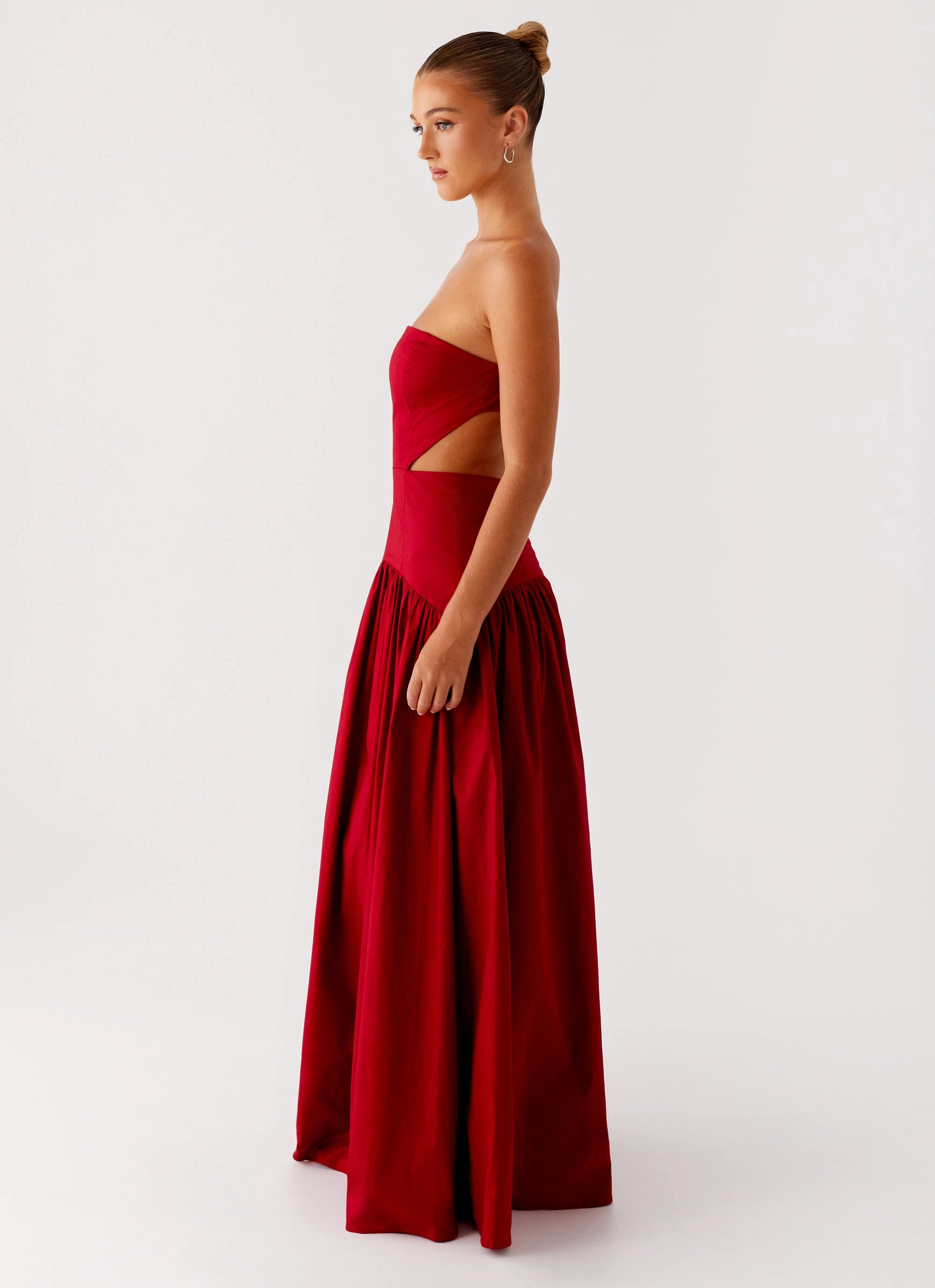 Summer-Season Modern-style Aamari Maxi Dress - Red
