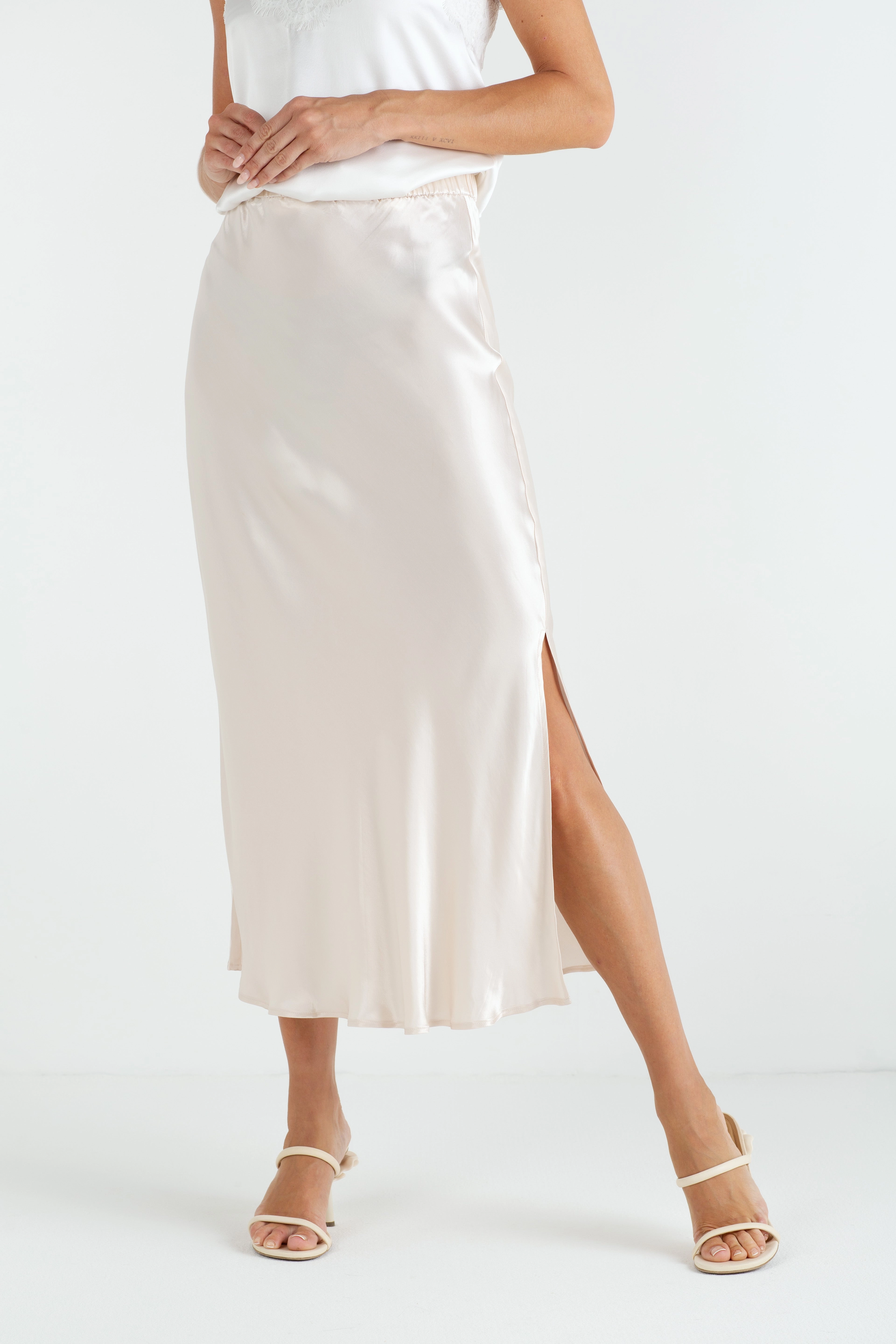 Feminine Structure "The Orla" - Satin Midi Skirt (Champagne)