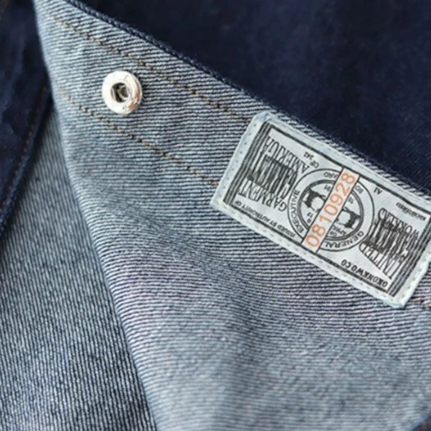 Slim fit western denim shirt with stitching