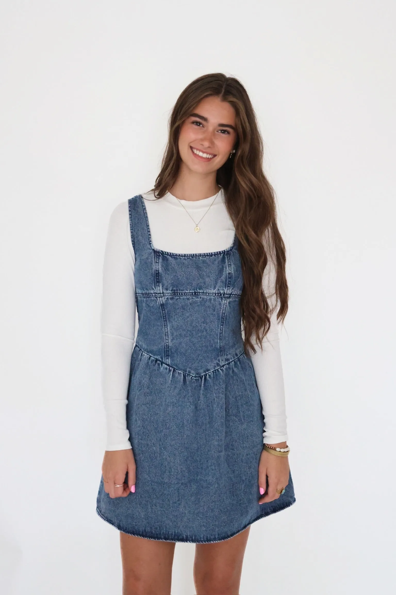 FadeResistant Finish Noise Reducing Fabric Treatment Rohnan Crewneck Top - White