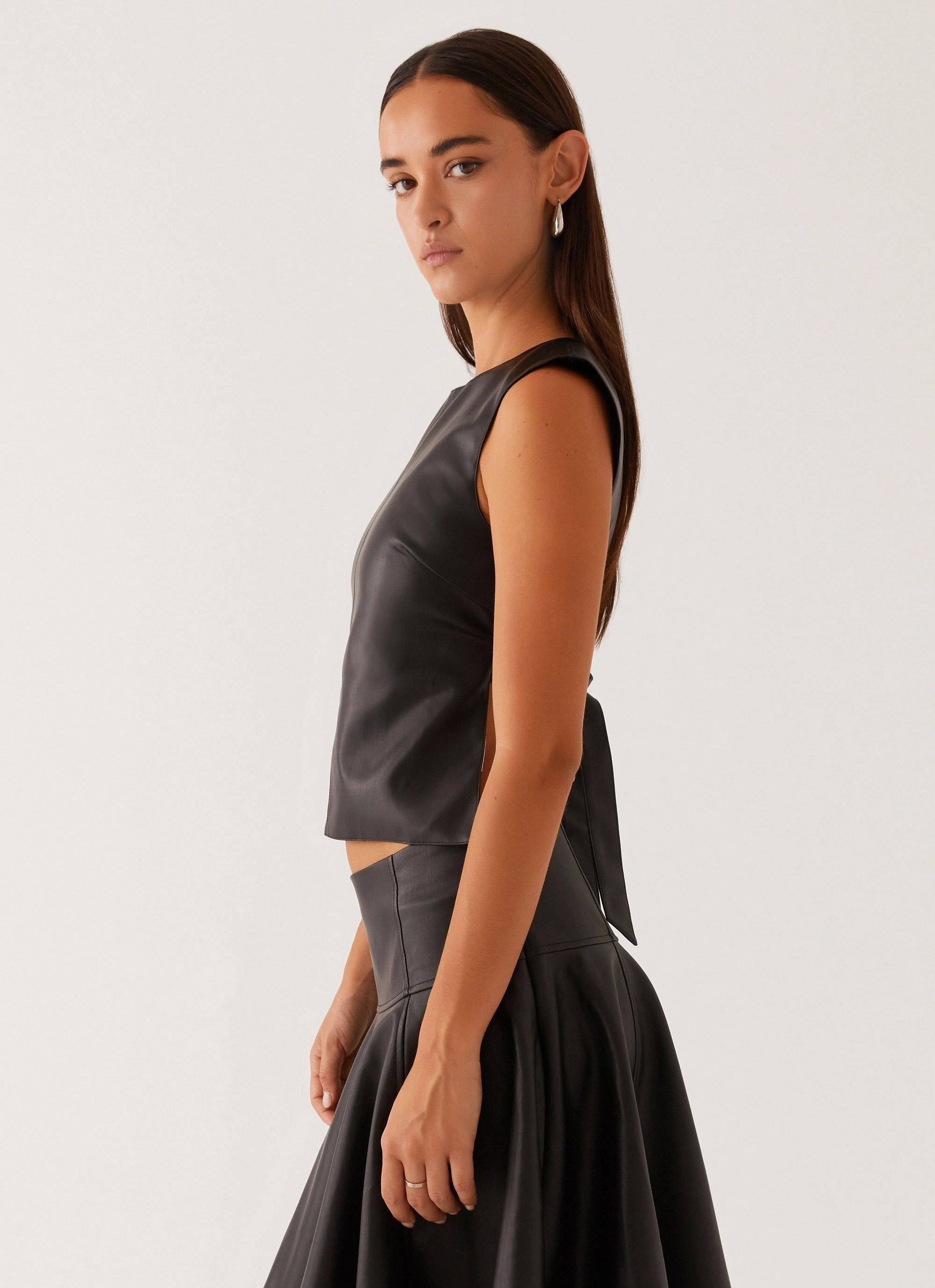 Paola Tank Top - Black Frictionless Inner Layer