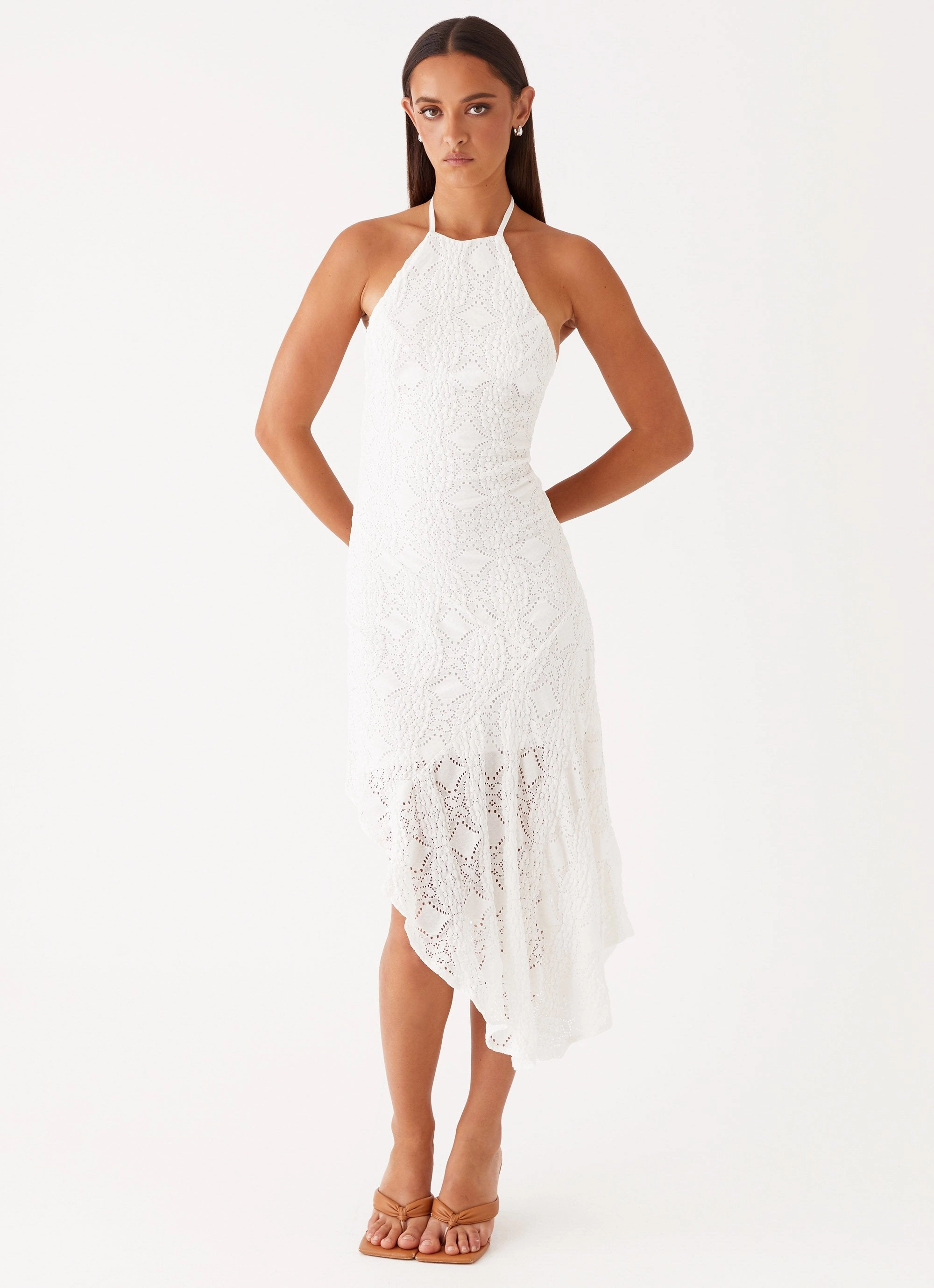 Flattering Look Fit Elegant Layers Sondela Maxi Dress - White