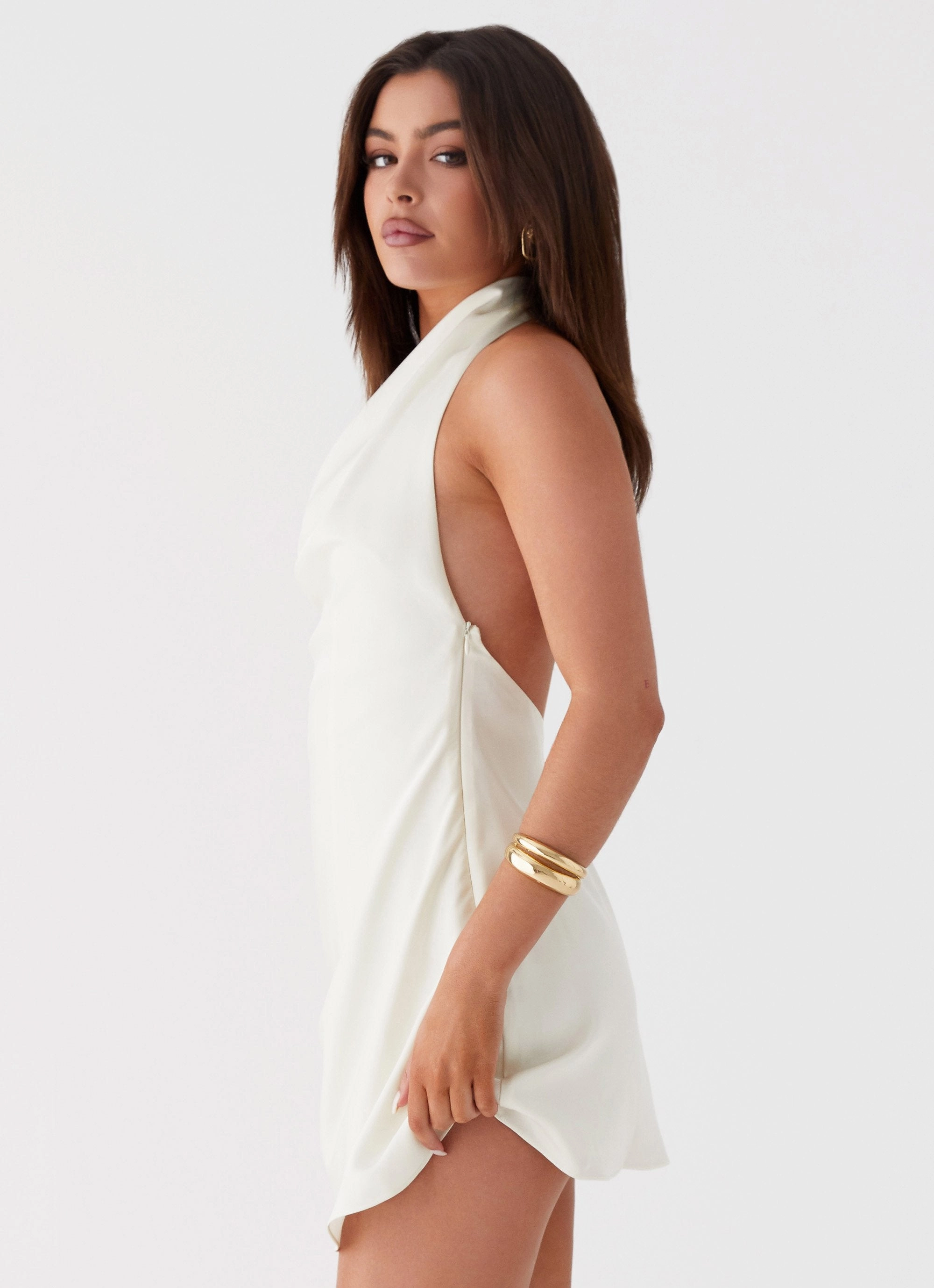 Flattering Waist Fit Sonelle Mini Dress - Ivory