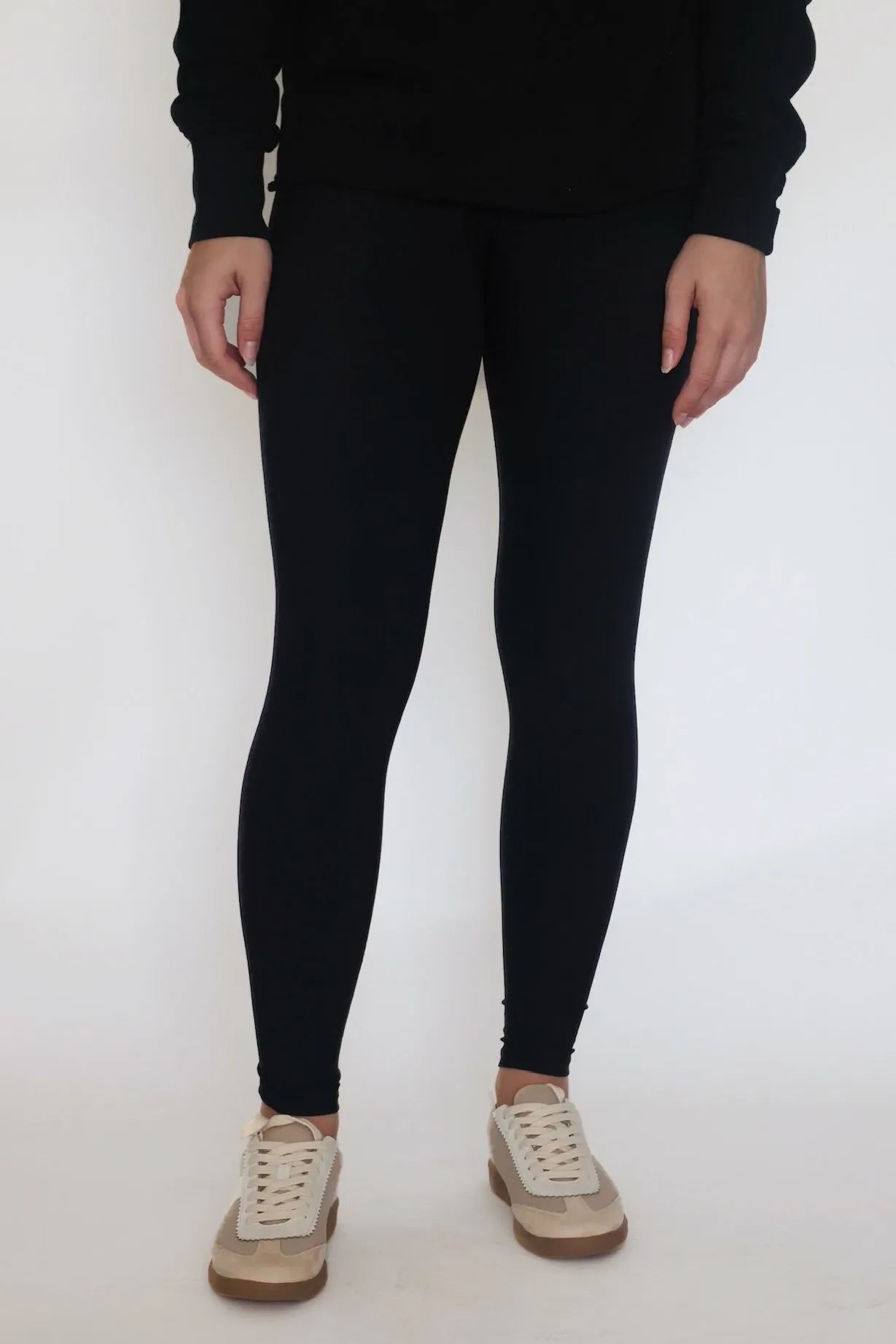 Chill Comfort Wear SPANXsmooth Onform Leggings