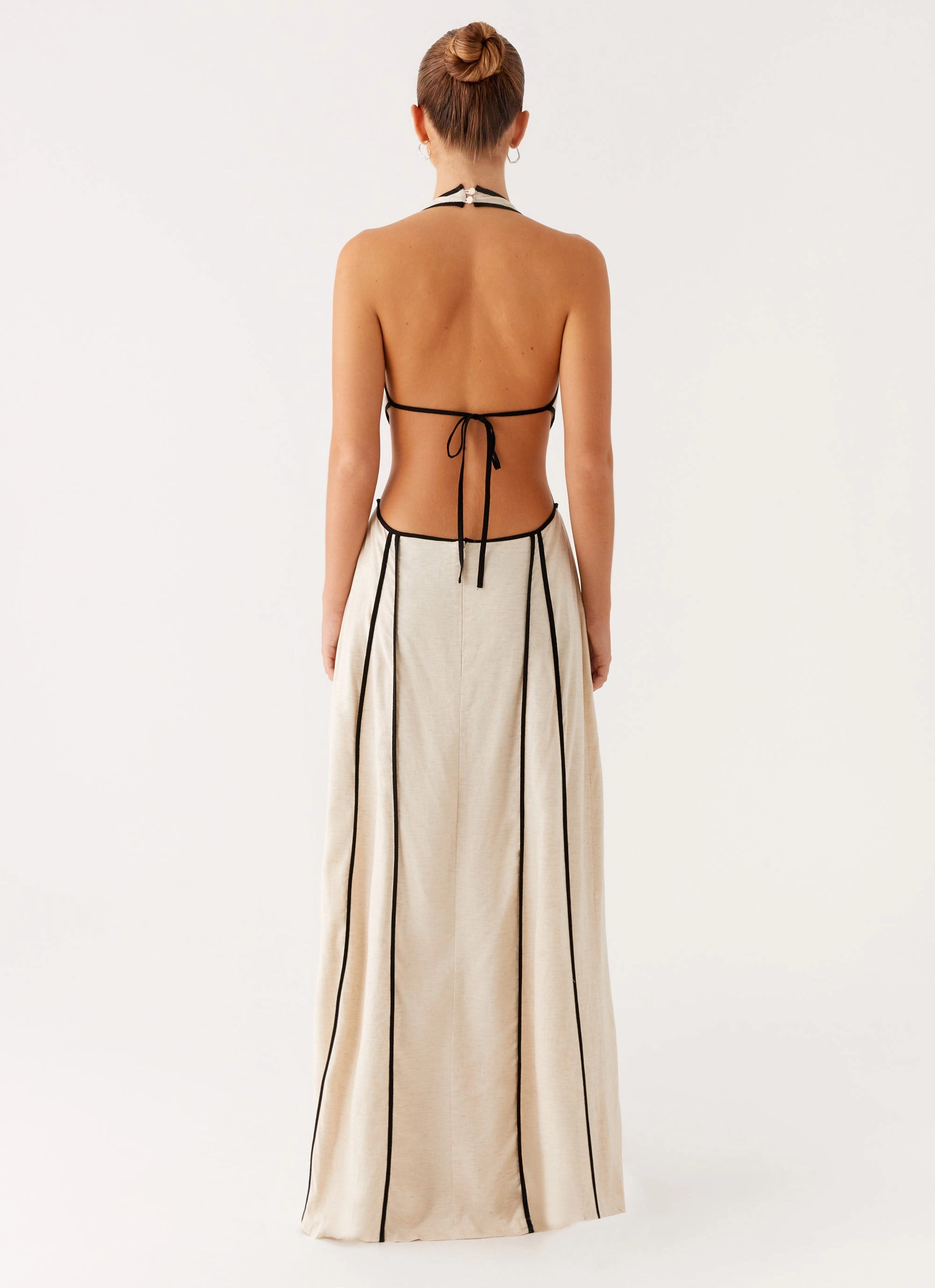 Flattering Shape Look Cozy Vibes Sonnet Maxi Dress - Oatmeal