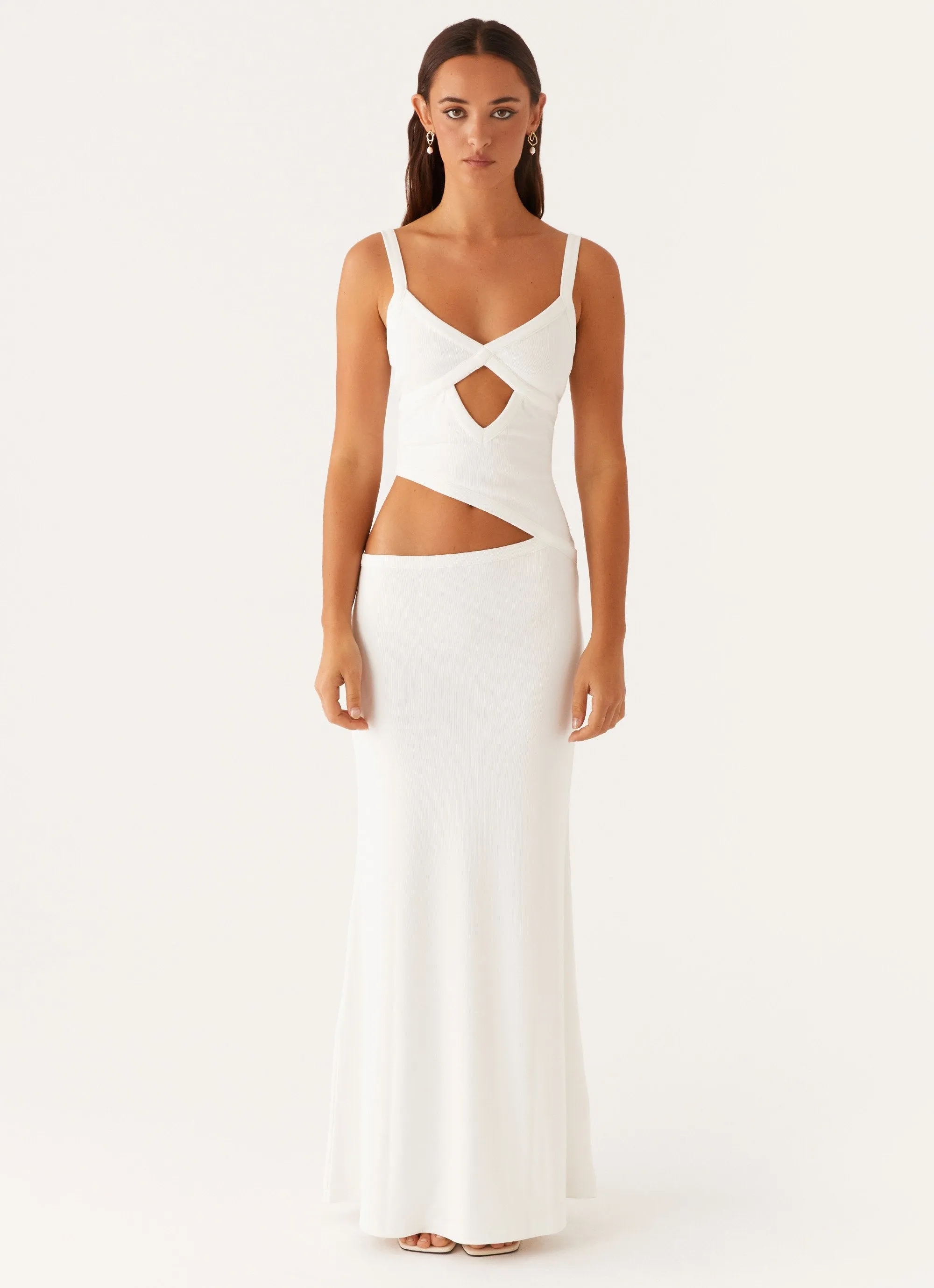 Jocelyn Maxi Dress - White Sophisticated Fit Relaxed day dress