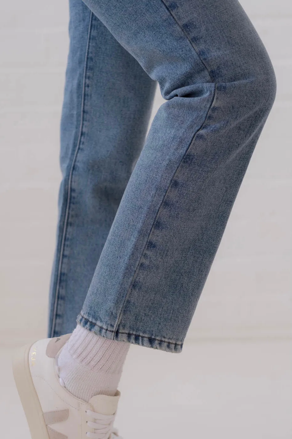 Straight Mid Wash Organic Jeans