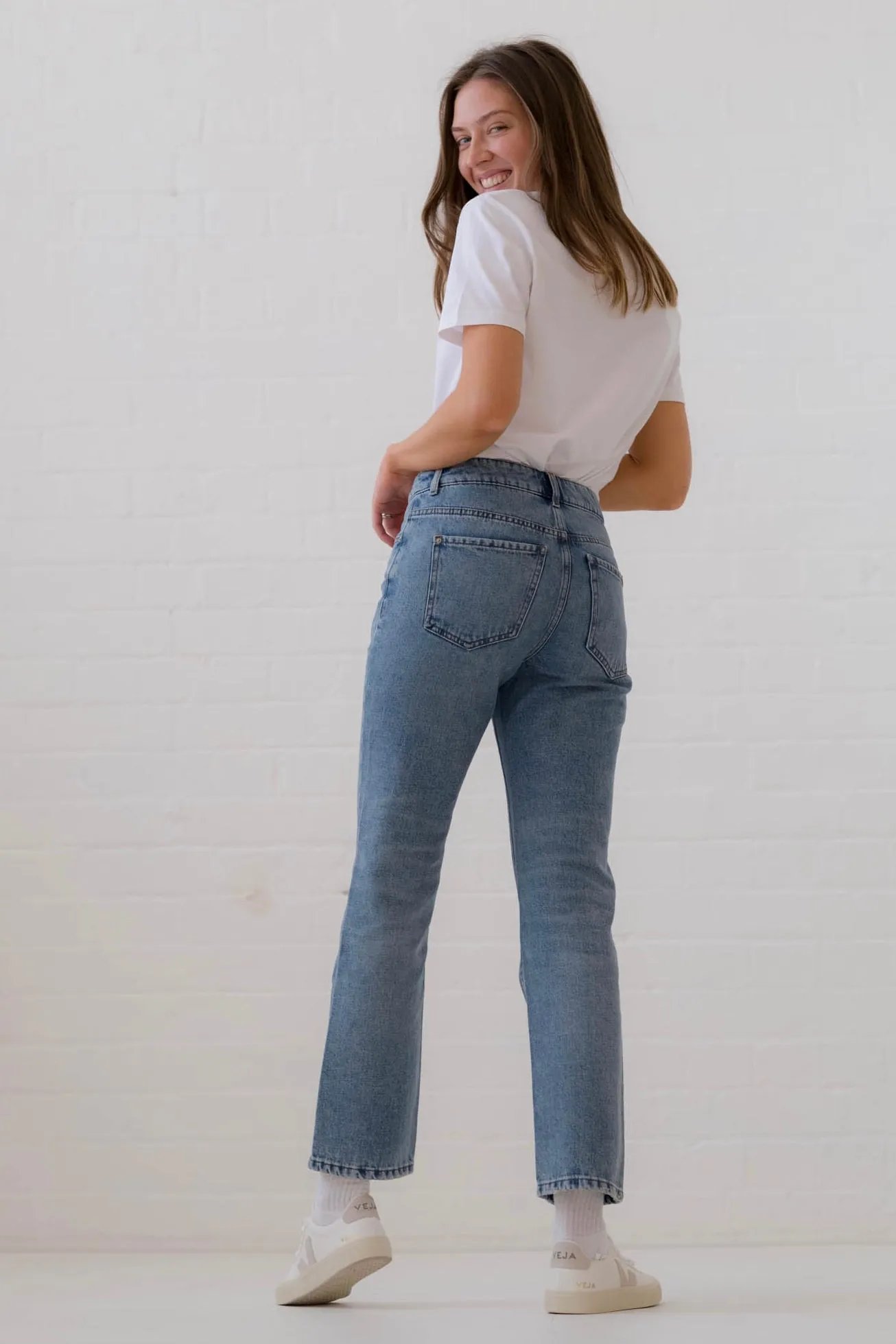 Straight Mid Wash Organic Jeans