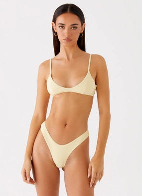 Quick Recovery Elastic Vacation Wardrobe Jacklyn Bikini Top - Yellow