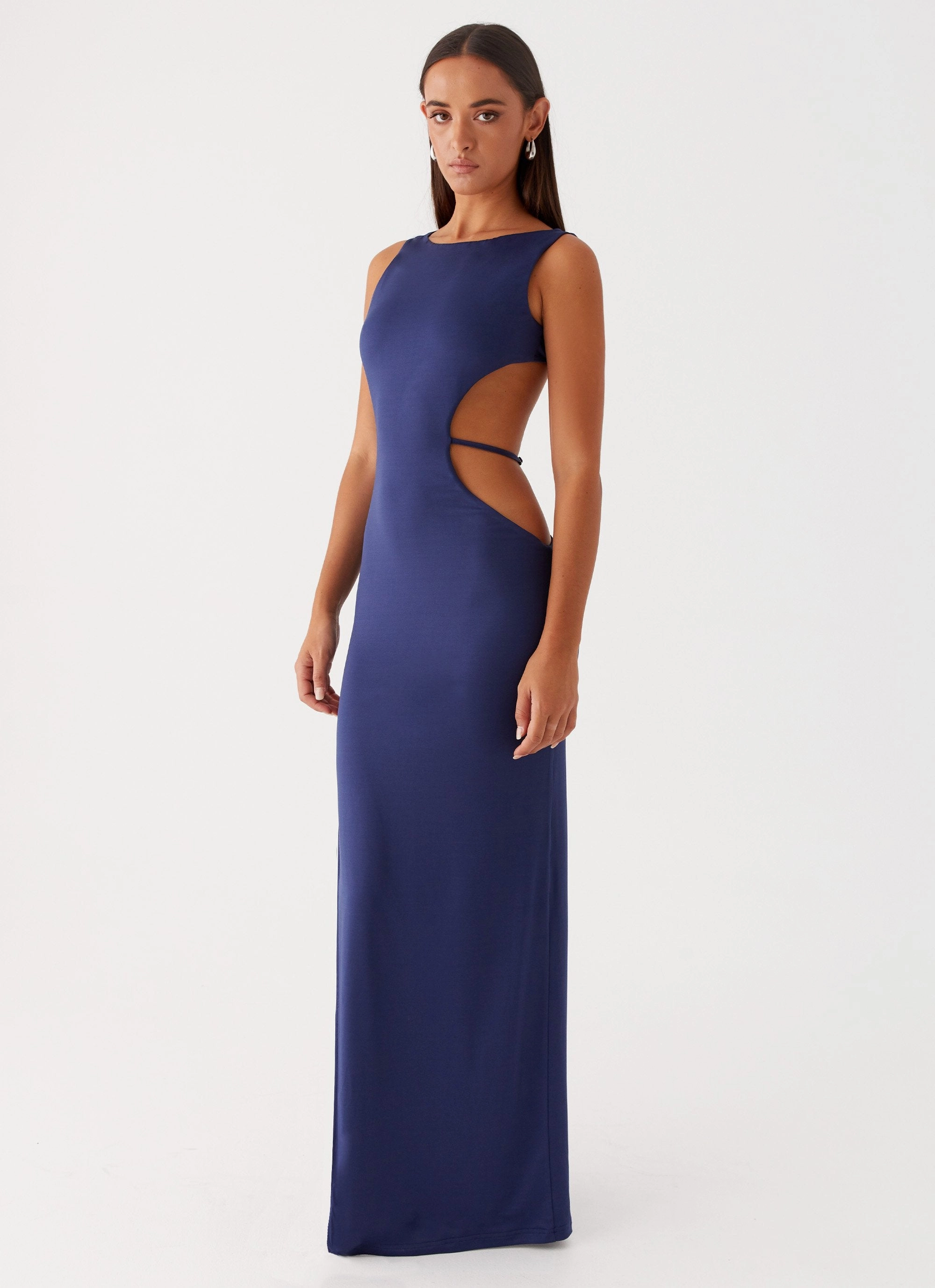 Sutton Maxi Dress - Navy Summer Outfit Contrast-Piping