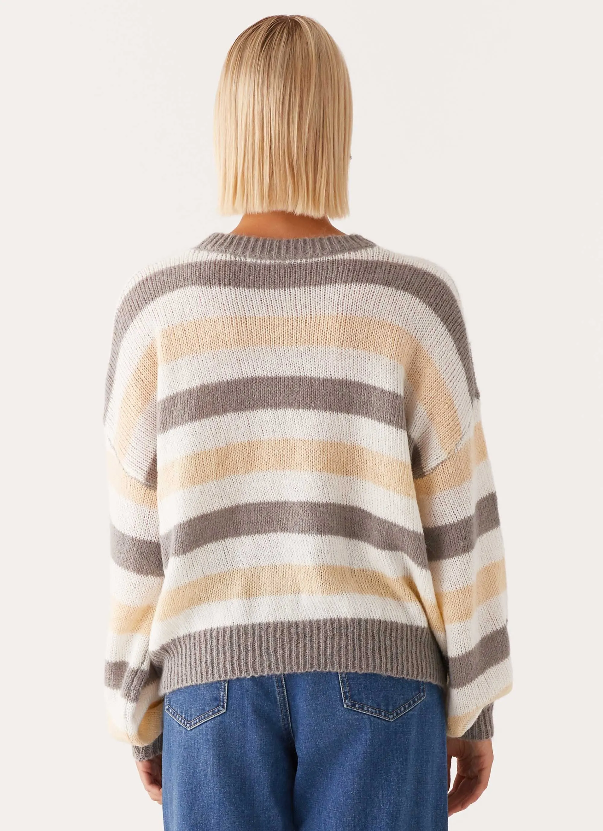 FeatherlightConstruction TearResistantWeave Main Character Oversized Knit Sweater - Stripe