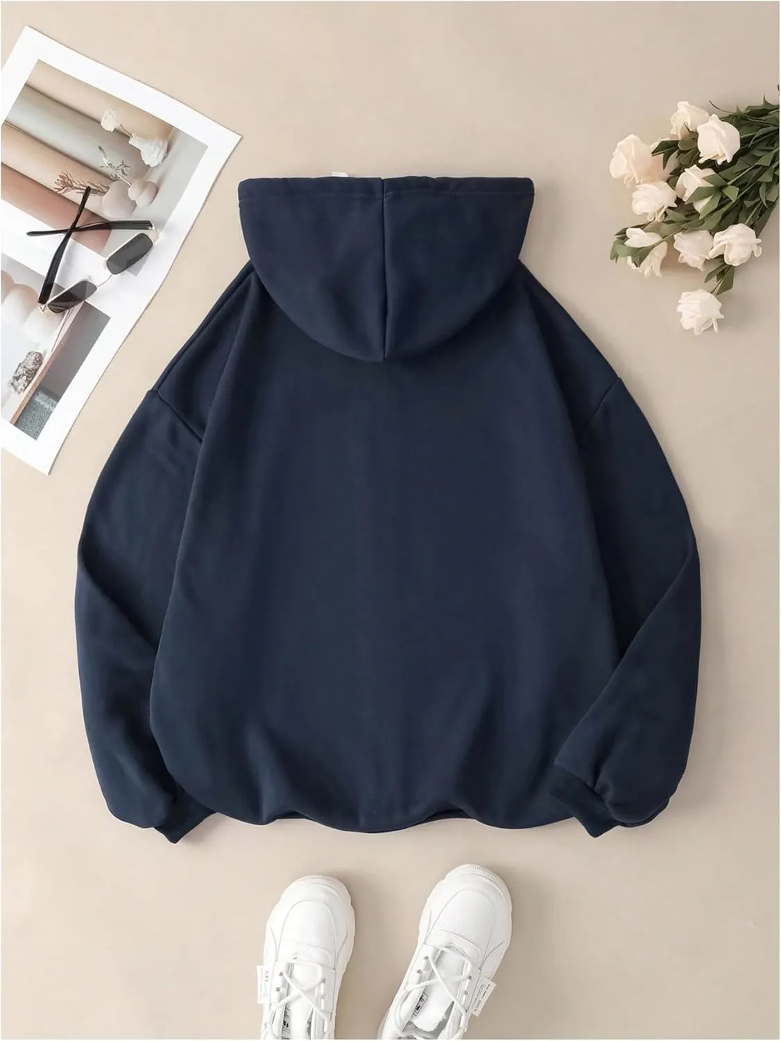 SweatyRocks Women's Sweatshirts Hoodies Graphic Print Casual Zip Up Long Sleeve Pullover Top with Pockets