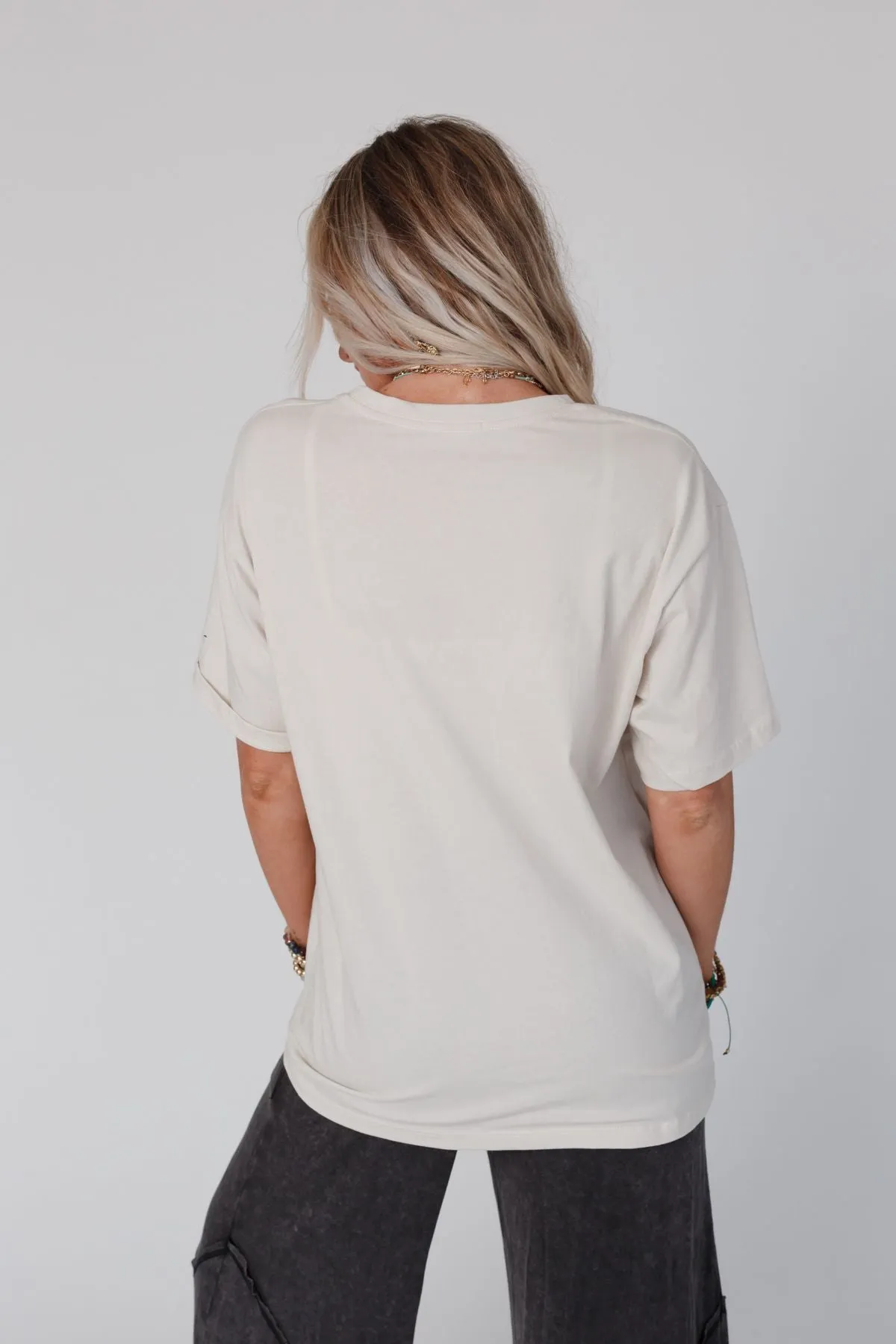 Sweet Dreamer Graphic Tee - Light Khaki