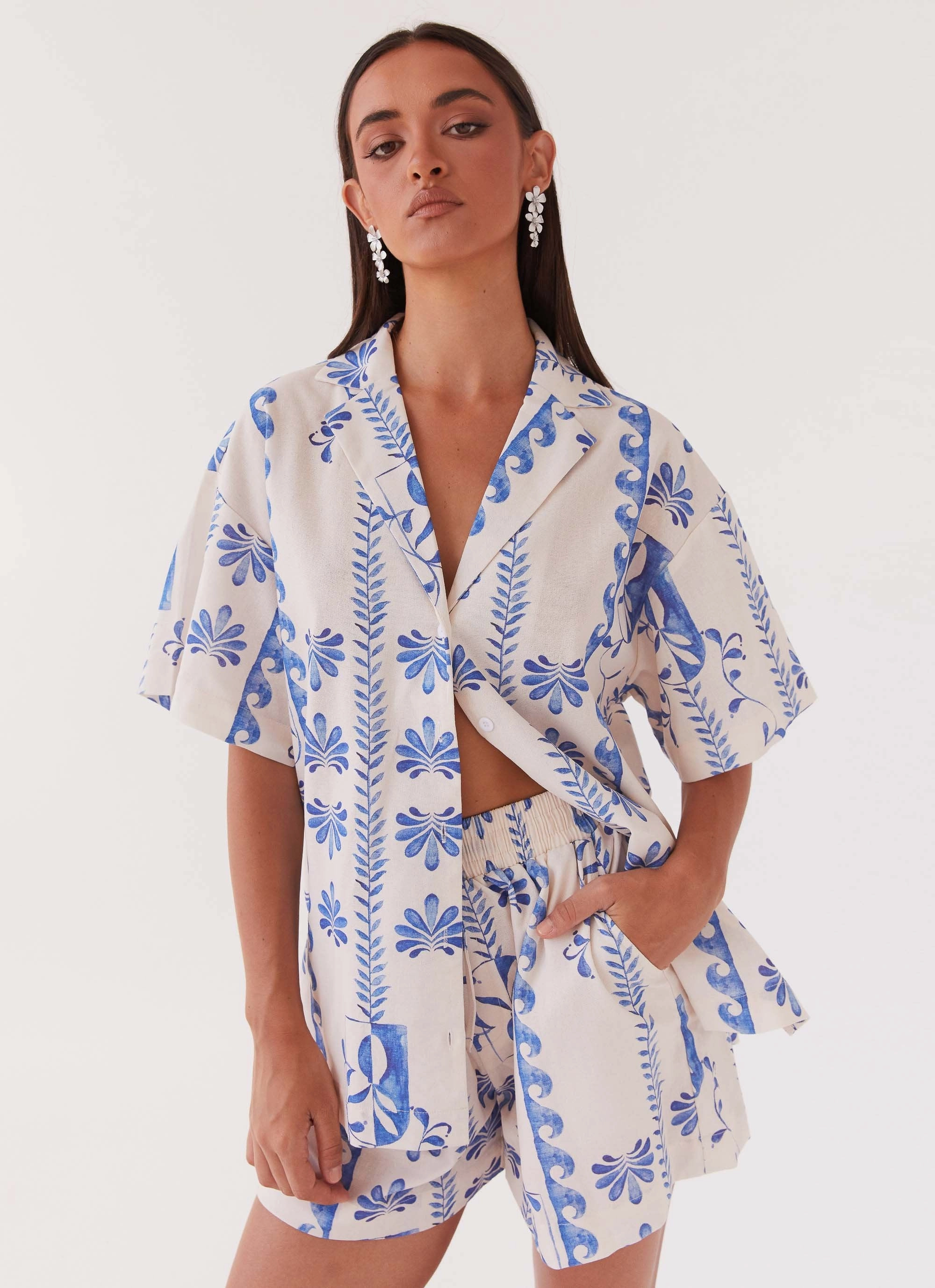 Affordable Fashion Sweet Relief Linen Oversized Shirt - Floral Wave
