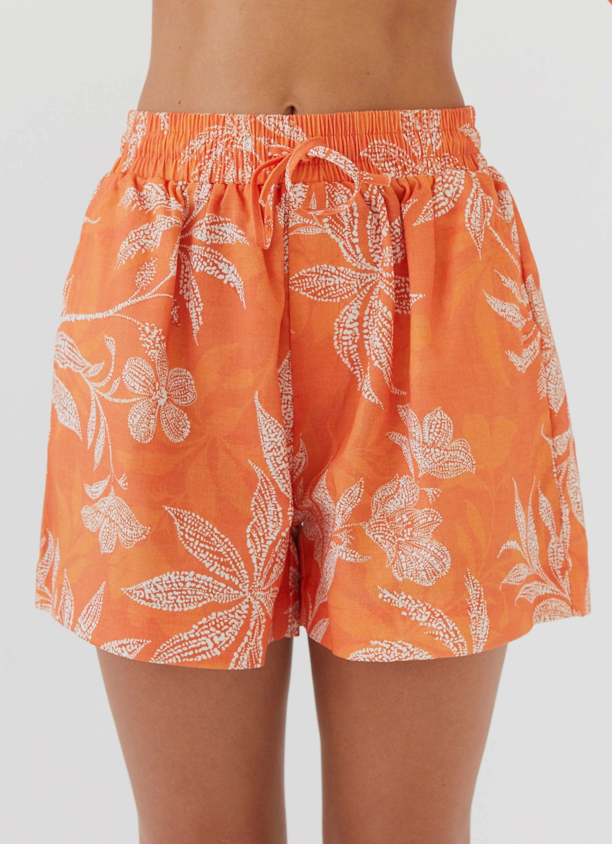 High Performance Blend Outdoor Adventure Wear Sweet Relief Linen Shorts - Tropic Sunset