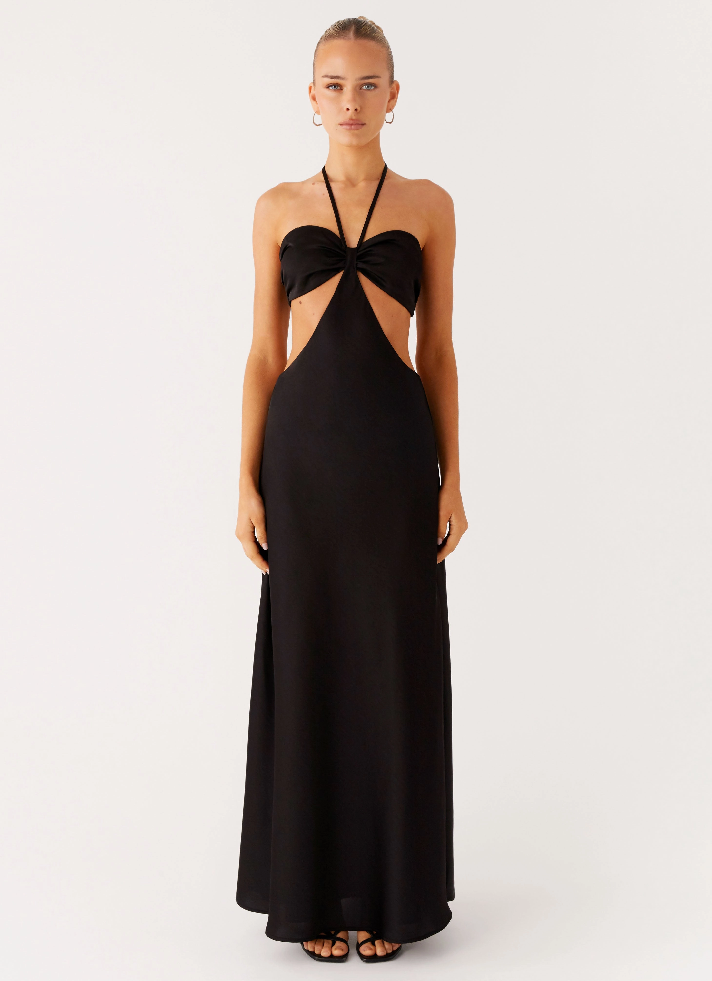 Simple Chic Lightweight-Layer Sweetheart Cut Out Maxi Dress - Black