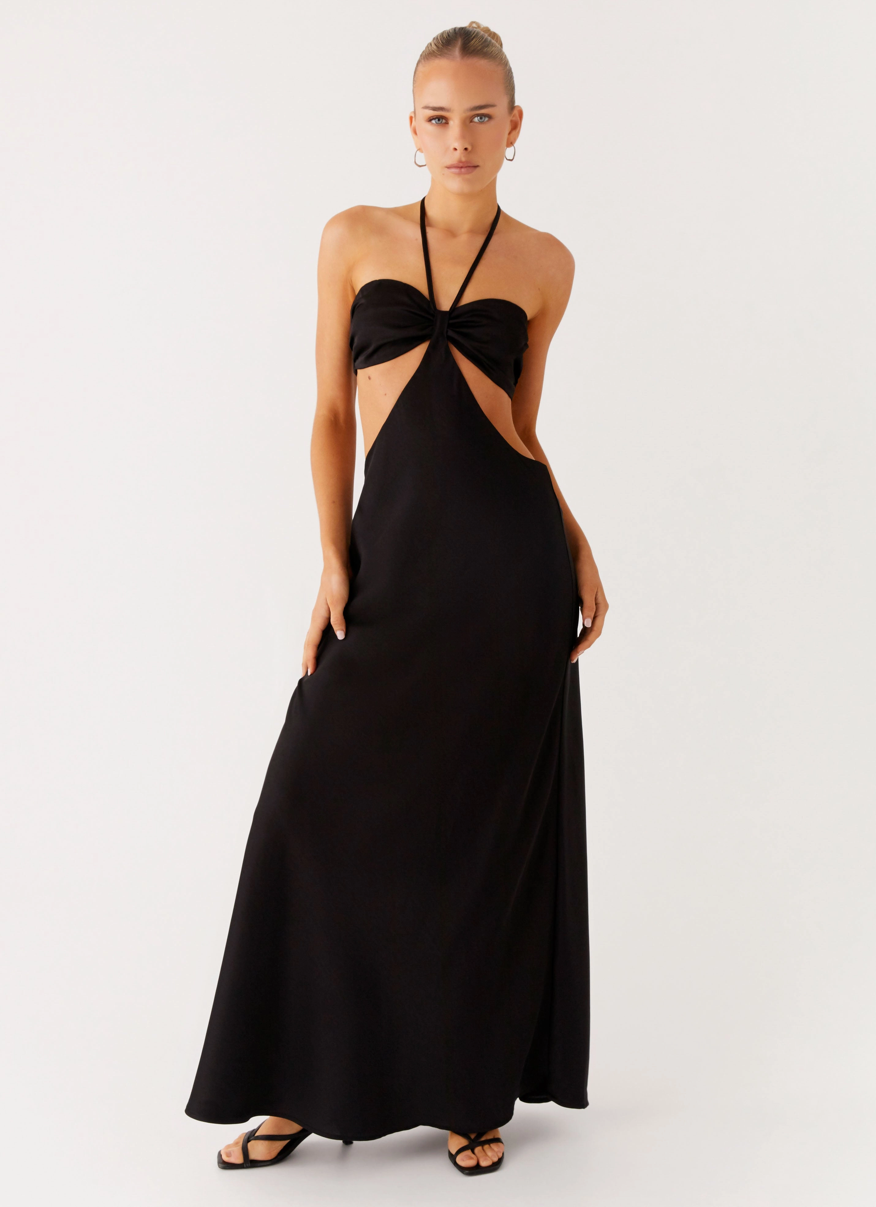 Soft And Comfortable Soul Warm Sweetheart Cut Out Maxi Dress - Black