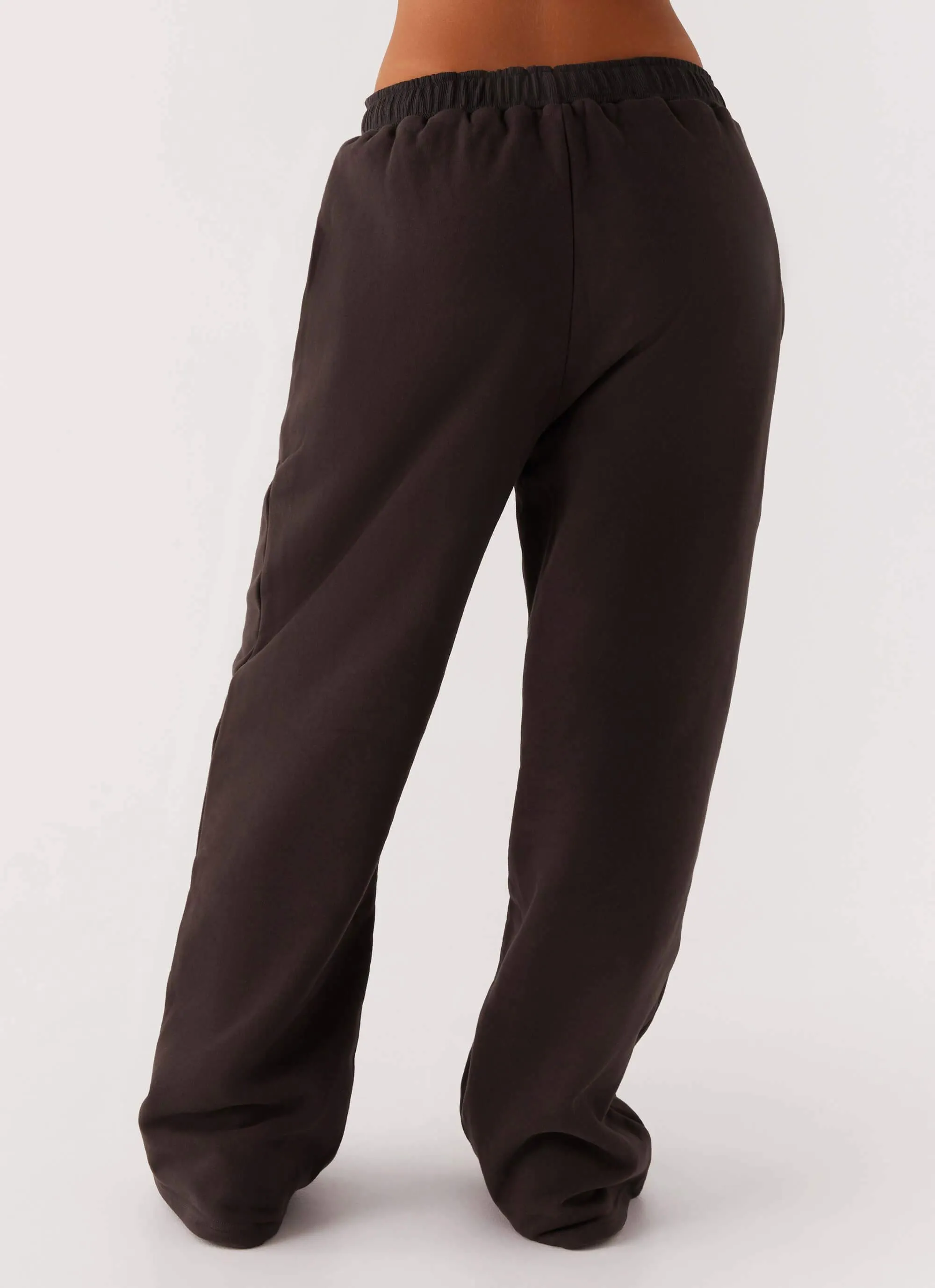 Signature Sweatpants - Charcoal NonIrritatingTags Anti Static Treatment