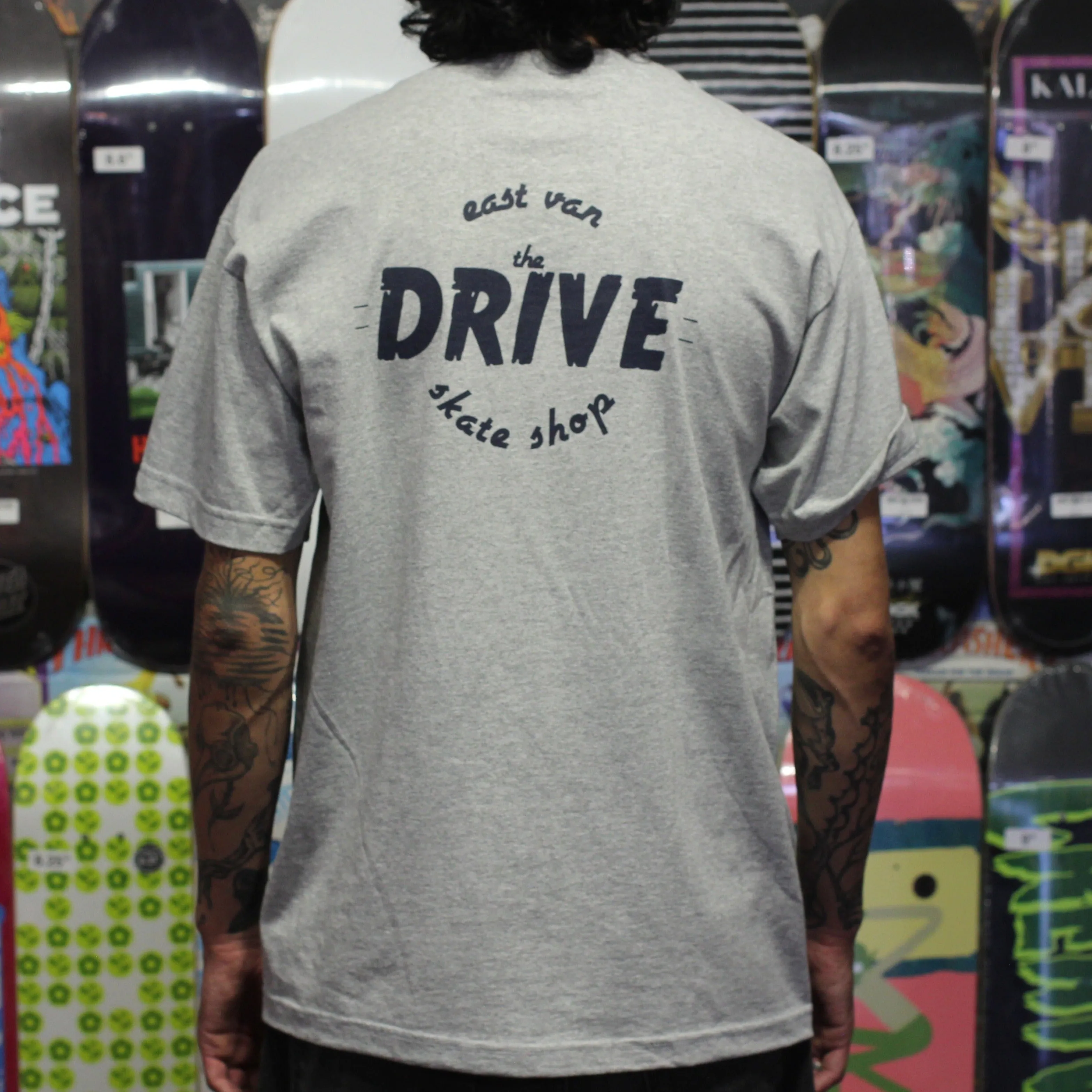 THE DRIVE SKATE SHOP LOGO T-SHIRT HEATHER GREY/NAVY