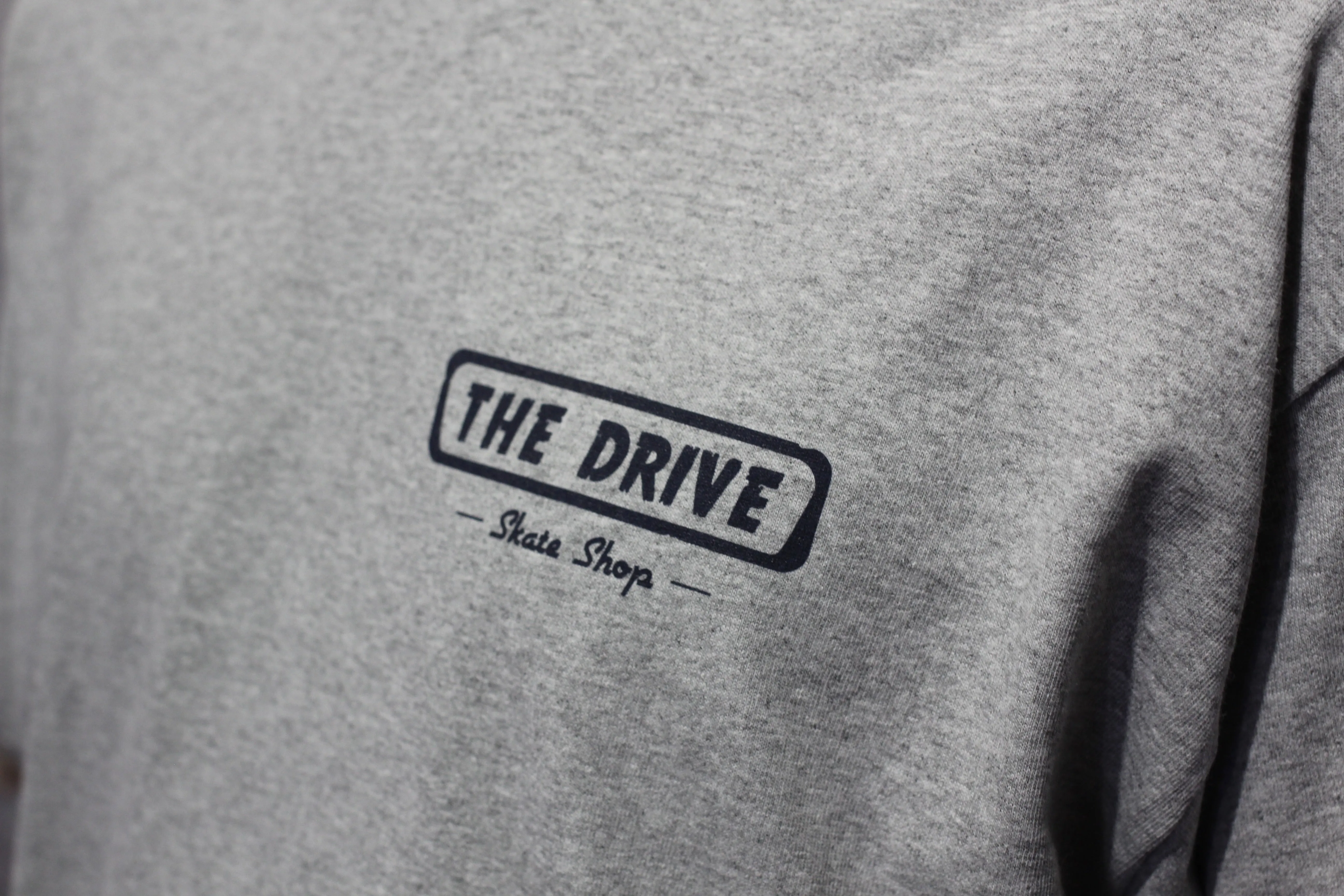 THE DRIVE SKATE SHOP LOGO T-SHIRT HEATHER GREY/NAVY