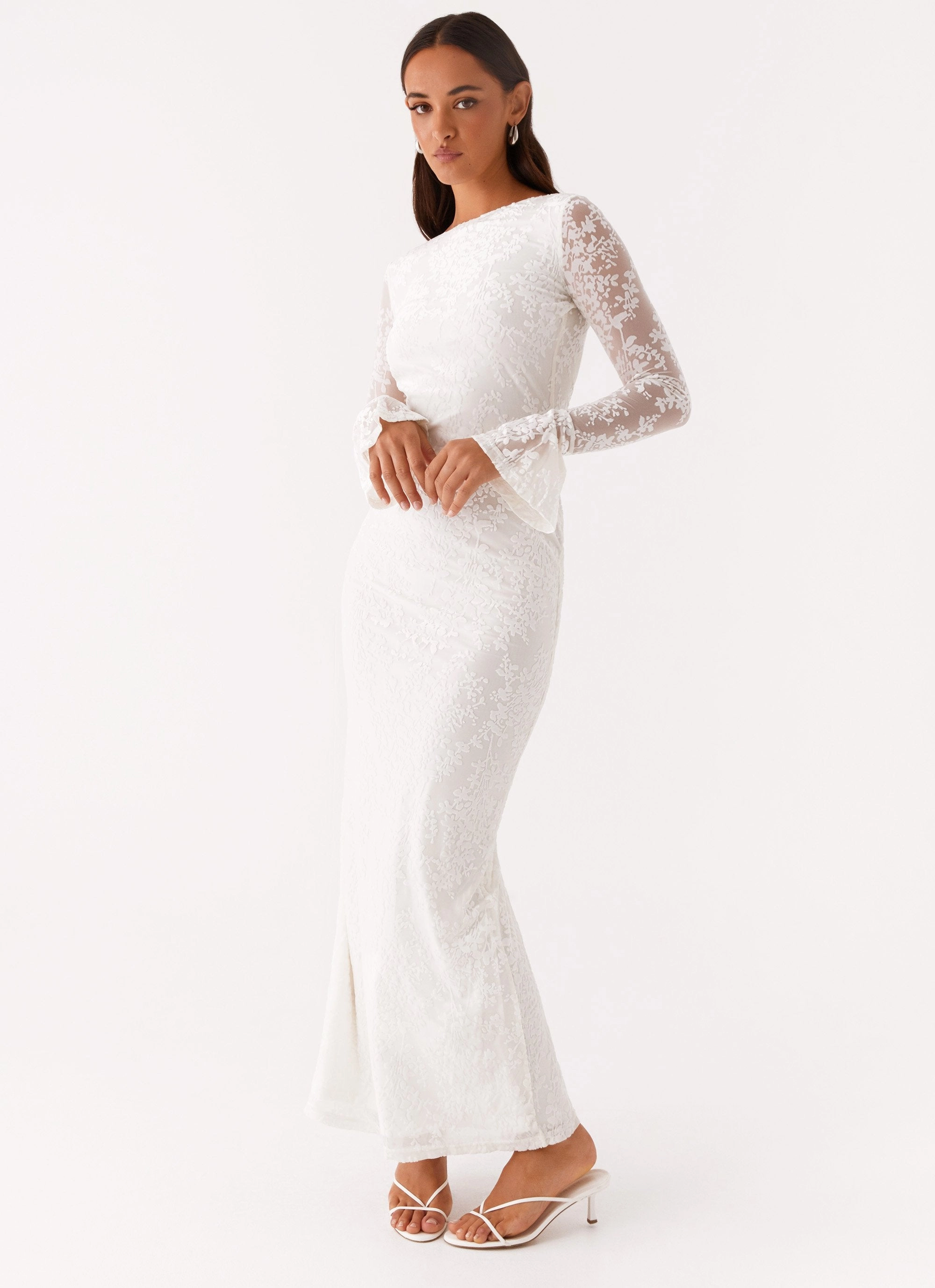 Thriving Maxi Dress - White Pure Elegance Urban Look