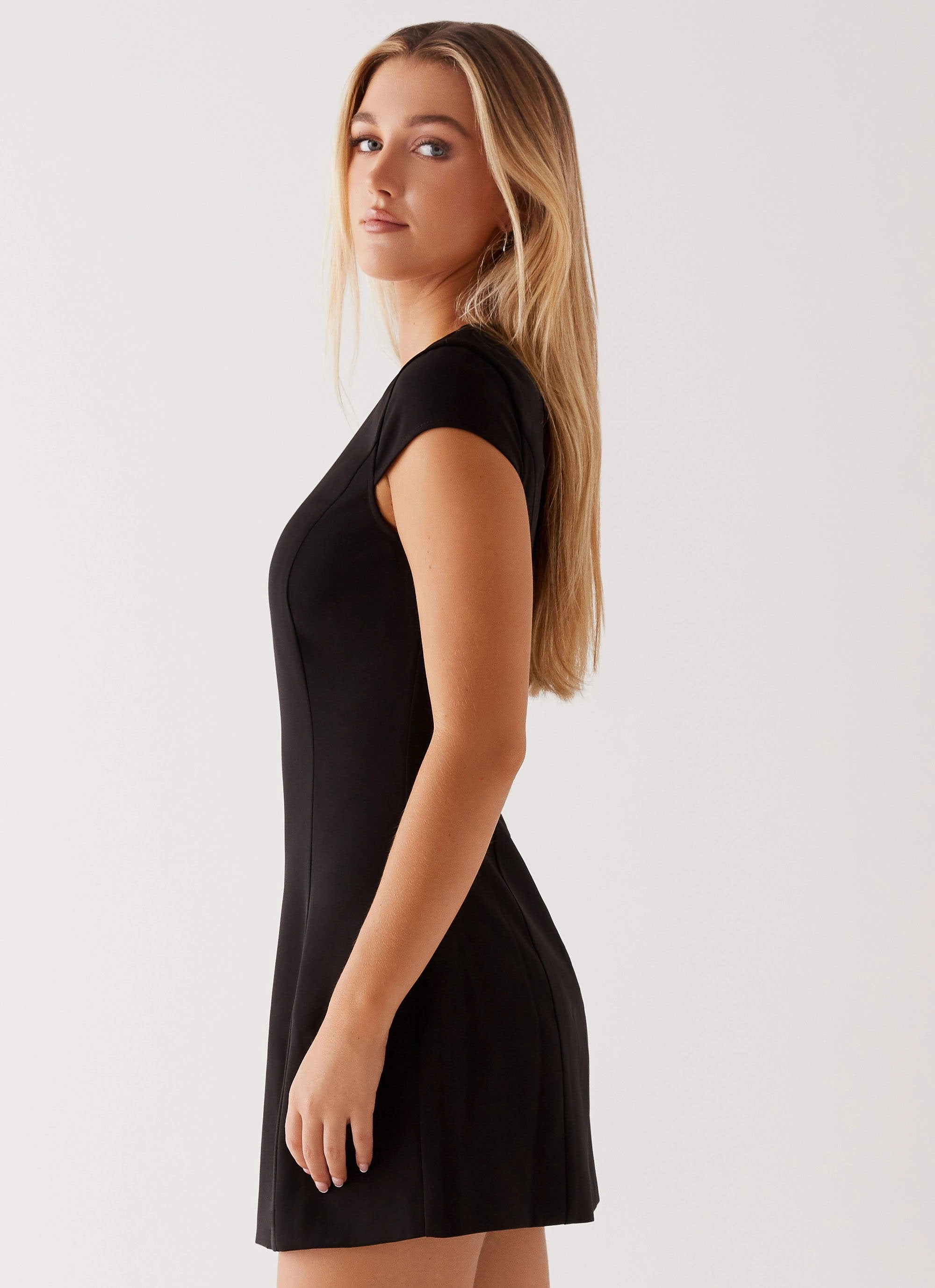 Chilly Weather Comfort Tia Mini Dress - Black
