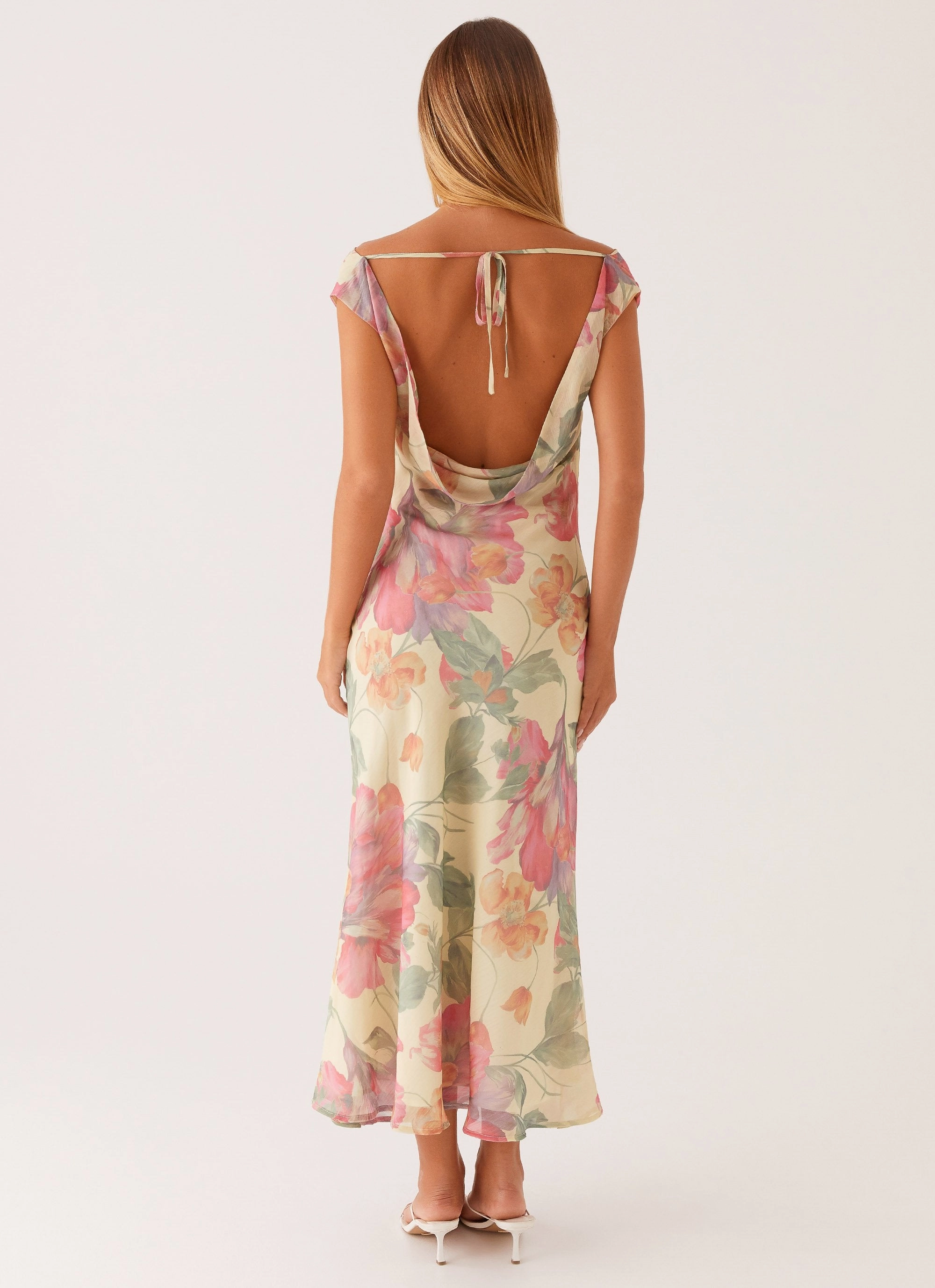 Role Model Maxi Dress - Yellow Peony Delicate Tone Effortless Touch
